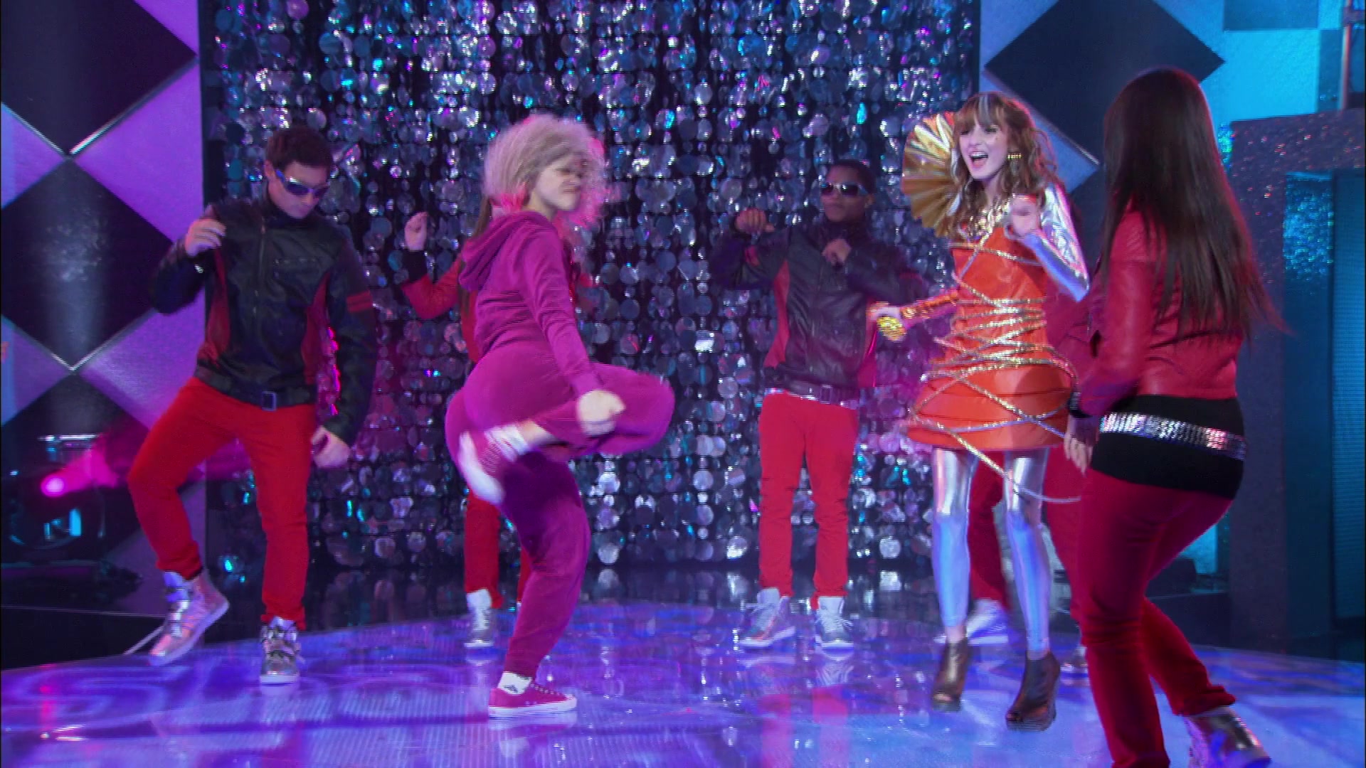 Shake_It_Up_S01E15_1080p_BTD_001266.jpg Shake_It_Up_S01E15_1080p_BTD_001266.jpg