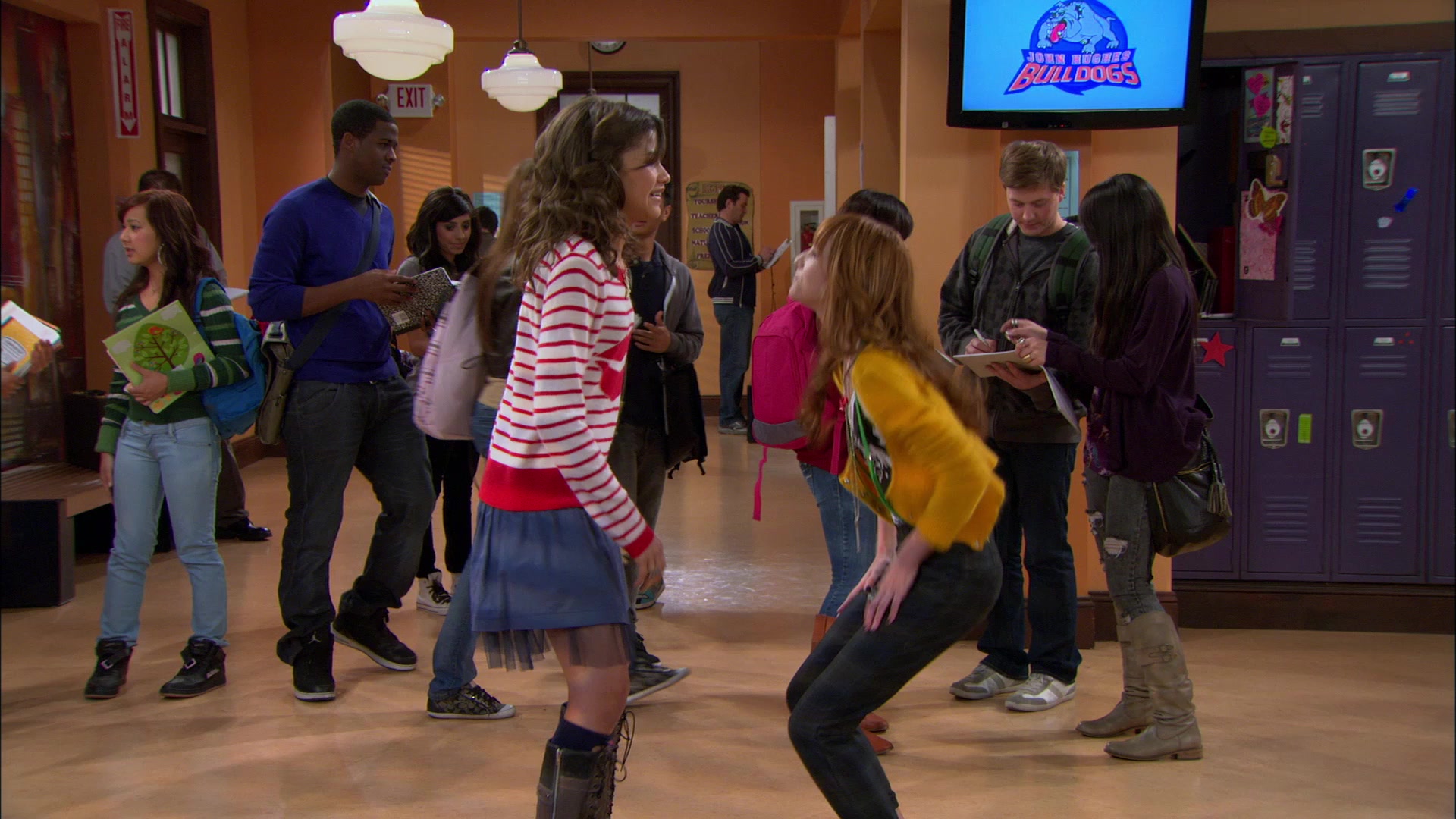 Shake_It_Up_S01E15_1080p_BTD_001345.jpg Shake_It_Up_S01E15_1080p_BTD_001345.jpg