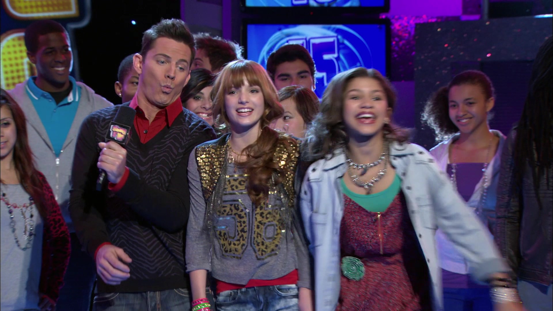 Shake_It_Up_S01E15_1080p_BTD_001484.jpg Shake_It_Up_S01E15_1080p_BTD_001484.jpg