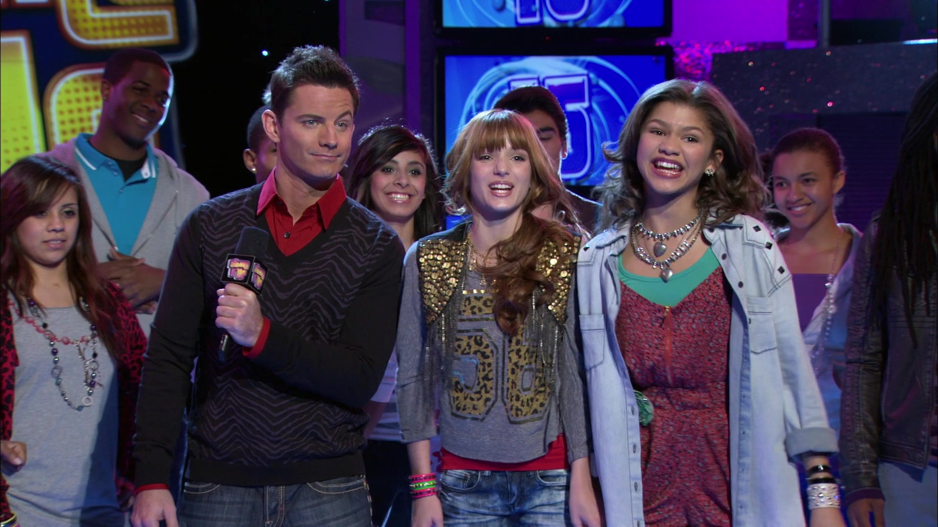 Shake_It_Up_S01E15_1080p_BTD_001488.jpg Shake_It_Up_S01E15_1080p_BTD_001488.jpg