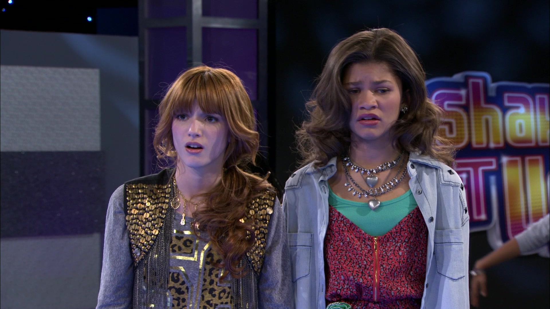 Shake_It_Up_S01E15_1080p_BTD_001553.jpg Shake_It_Up_S01E15_1080p_BTD_001553.jpg