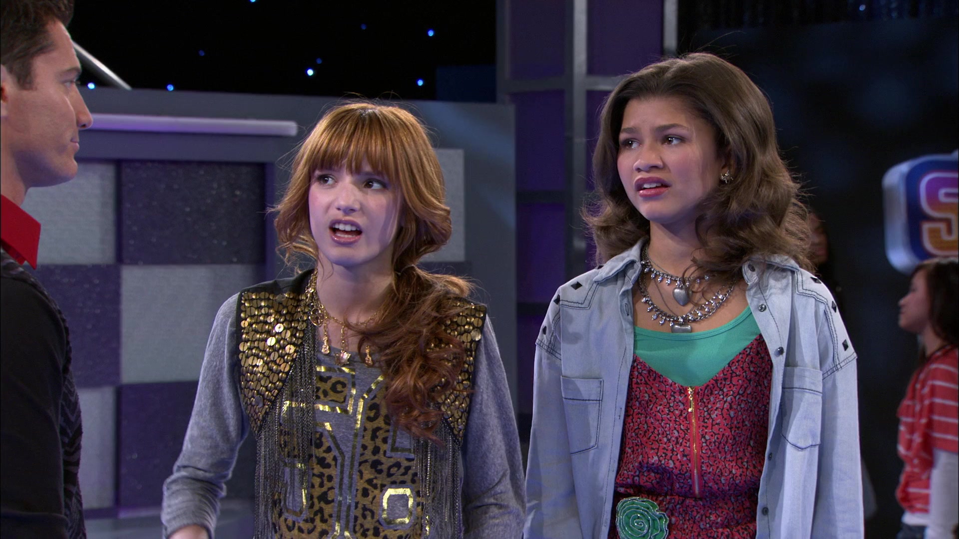 Shake_It_Up_S01E15_1080p_BTD_001598.jpg Shake_It_Up_S01E15_1080p_BTD_001598.jpg