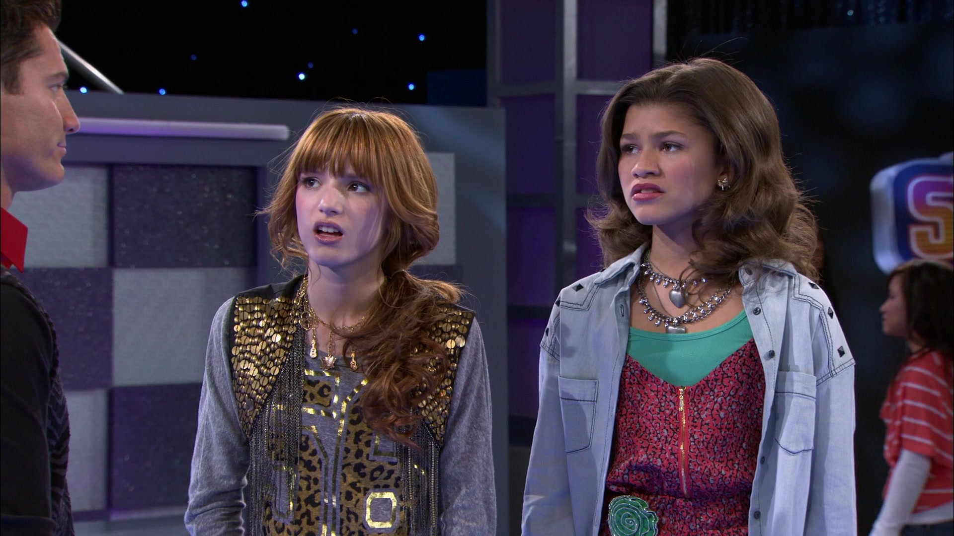 Shake_It_Up_S01E15_1080p_BTD_001599.jpg Shake_It_Up_S01E15_1080p_BTD_001599.jpg