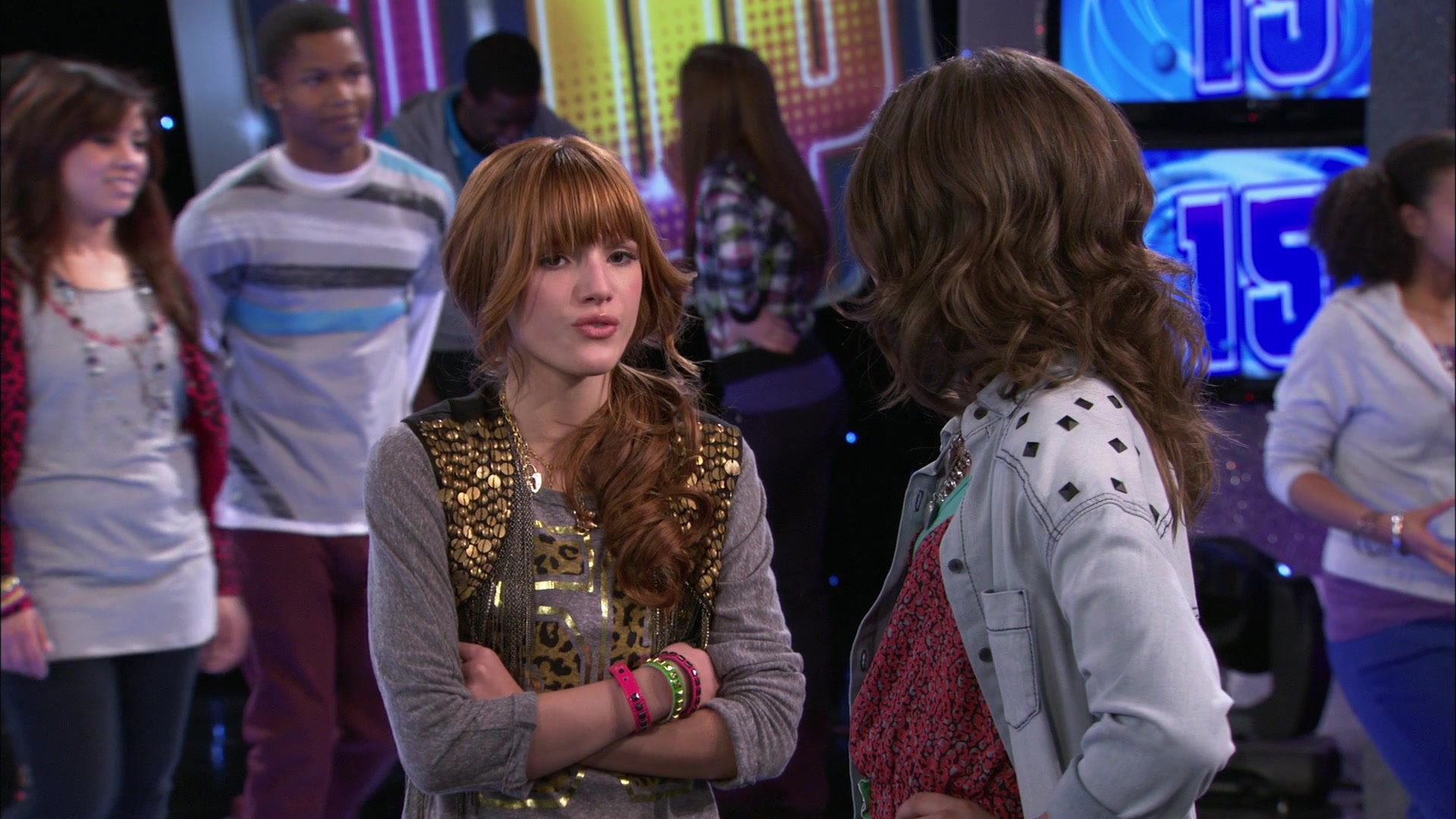 Shake_It_Up_S01E15_1080p_BTD_001667.jpg Shake_It_Up_S01E15_1080p_BTD_001667.jpg