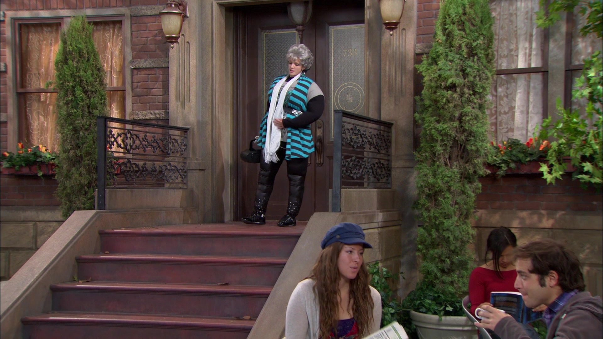 Shake_It_Up_S01E15_1080p_BTD_001717.jpg Shake_It_Up_S01E15_1080p_BTD_001717.jpg