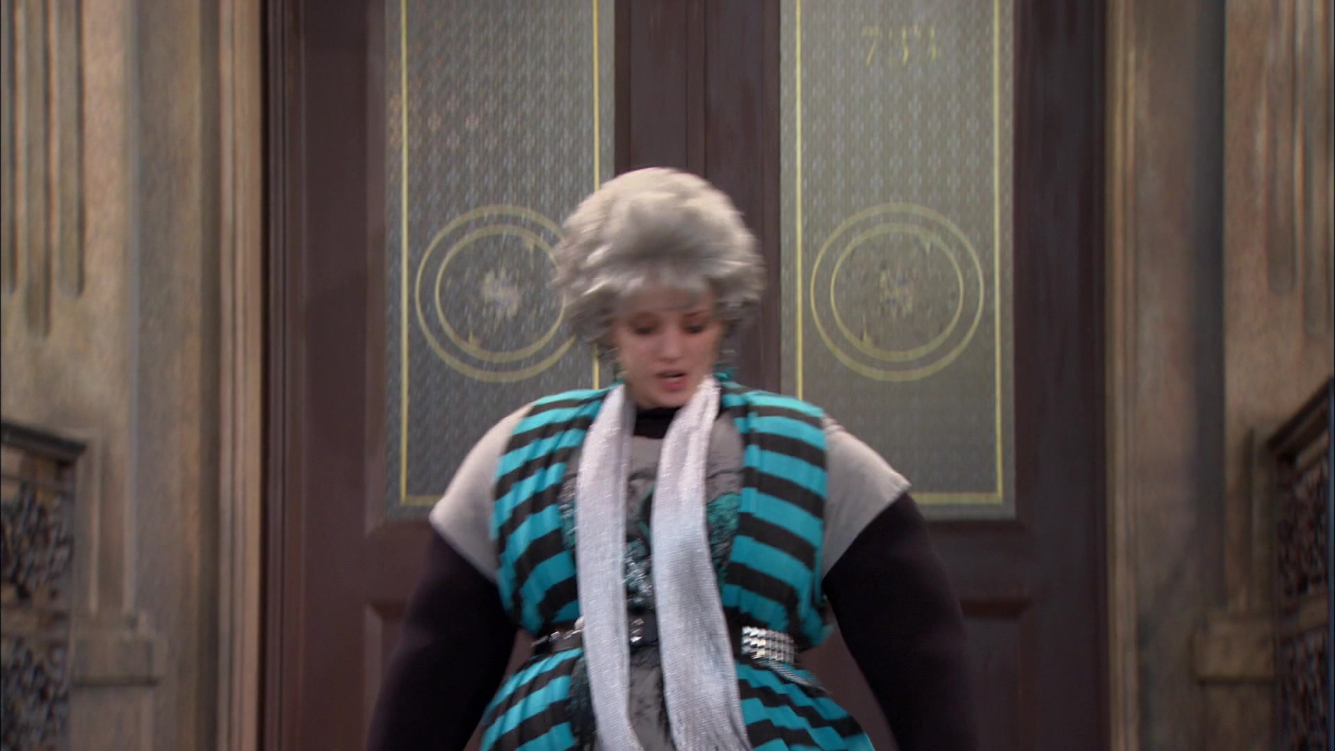 Shake_It_Up_S01E15_1080p_BTD_001728.jpg Shake_It_Up_S01E15_1080p_BTD_001728.jpg
