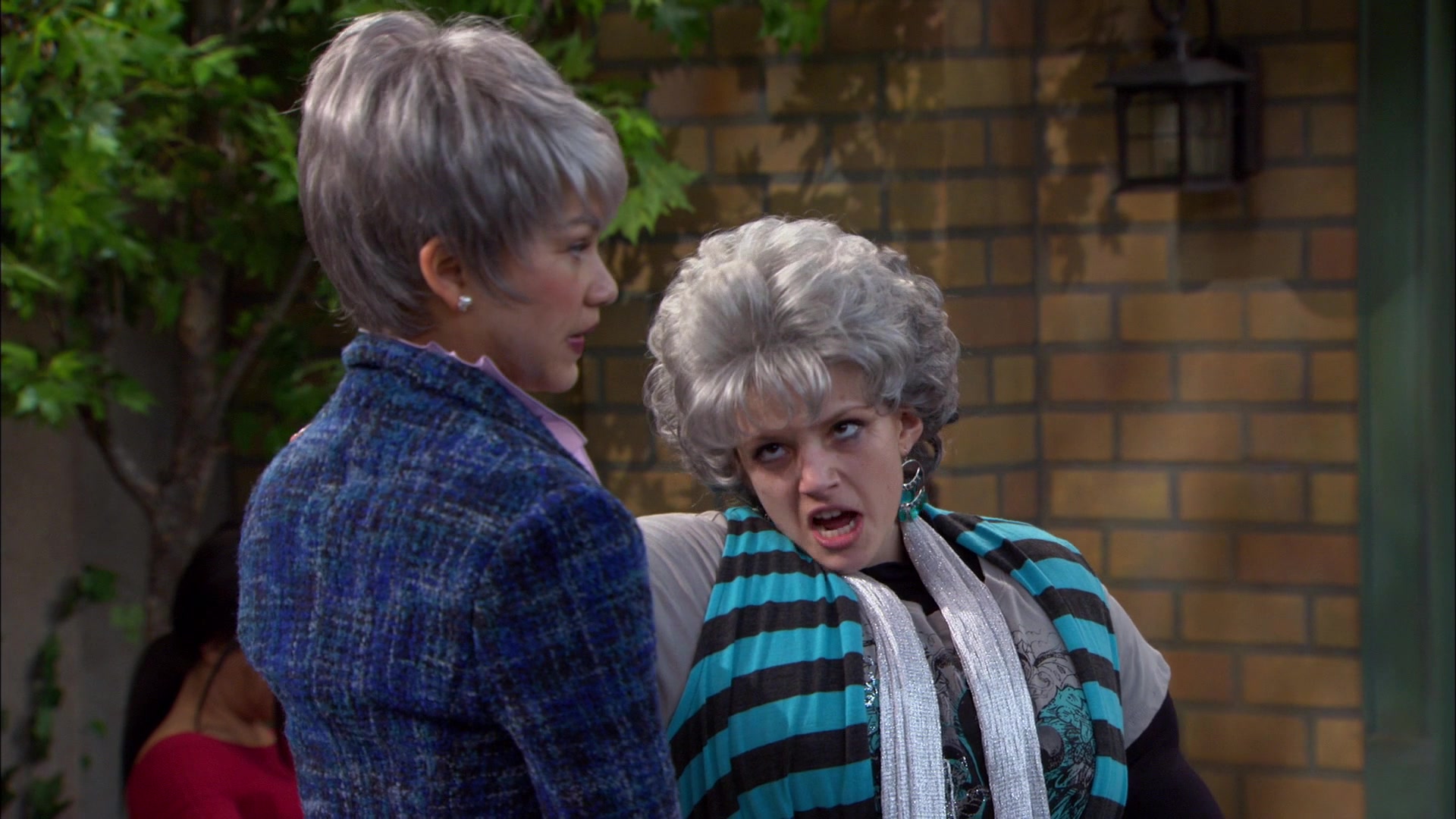 Shake_It_Up_S01E15_1080p_BTD_001913.jpg