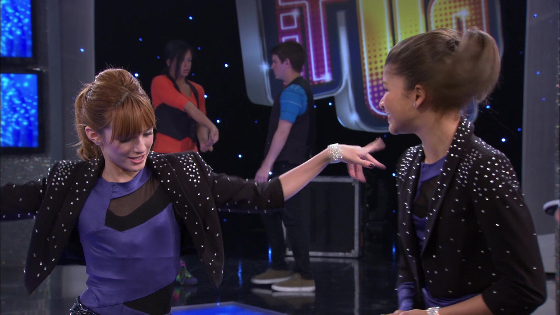 Shake_It_Up_S01E15_1080p_BTD_002797.jpg Shake_It_Up_S01E15_1080p_BTD_002797.jpg