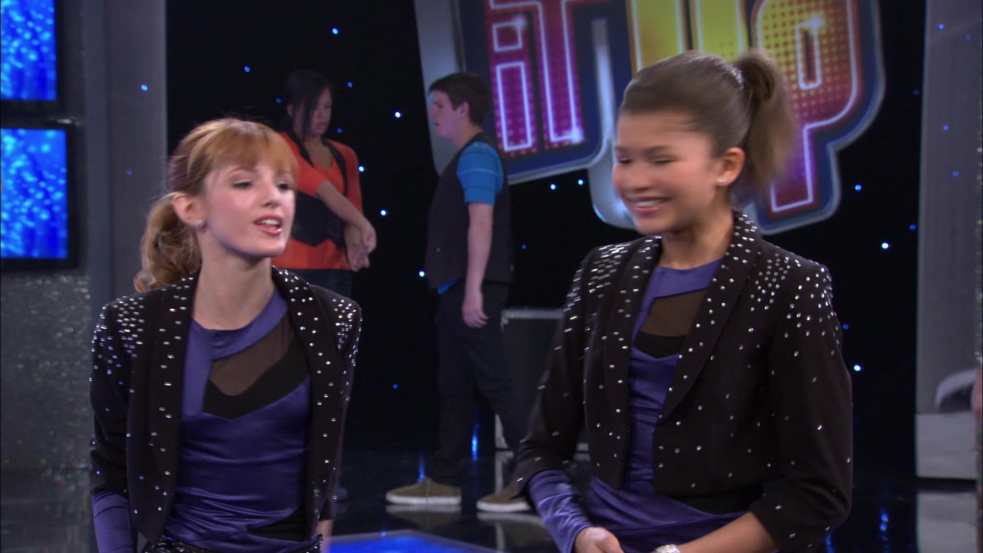 Shake_It_Up_S01E15_1080p_BTD_002798.jpg