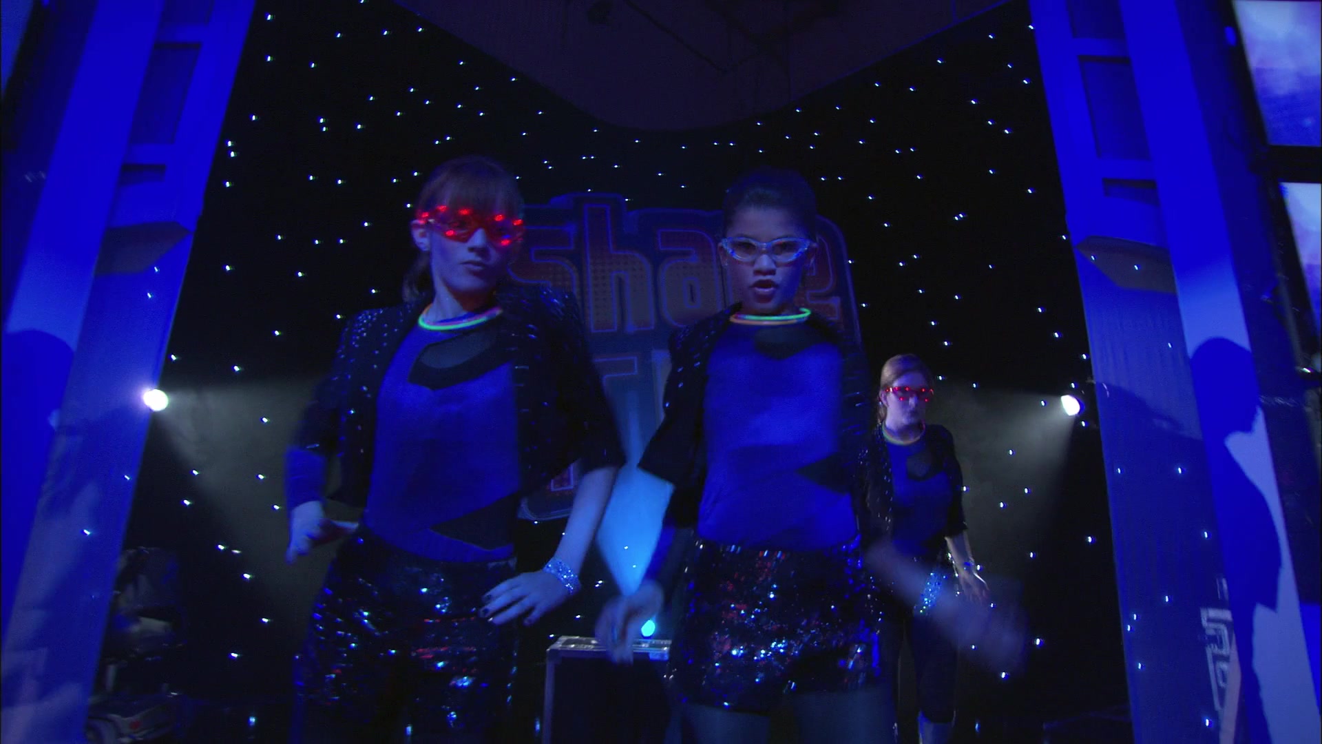 Shake_It_Up_S01E15_1080p_BTD_002847.jpg Shake_It_Up_S01E15_1080p_BTD_002847.jpg