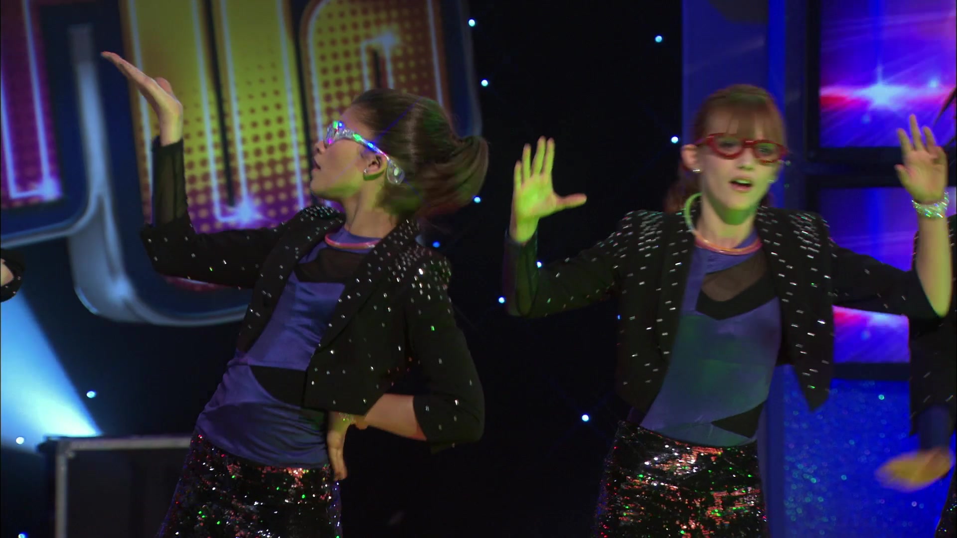 Shake_It_Up_S01E15_1080p_BTD_002960.jpg Shake_It_Up_S01E15_1080p_BTD_002960.jpg