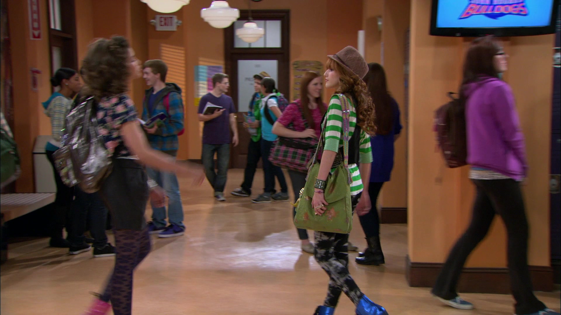 Shake_It_Up_S01E16_1080p_BTD_000208.jpg Shake_It_Up_S01E16_1080p_BTD_000208.jpg