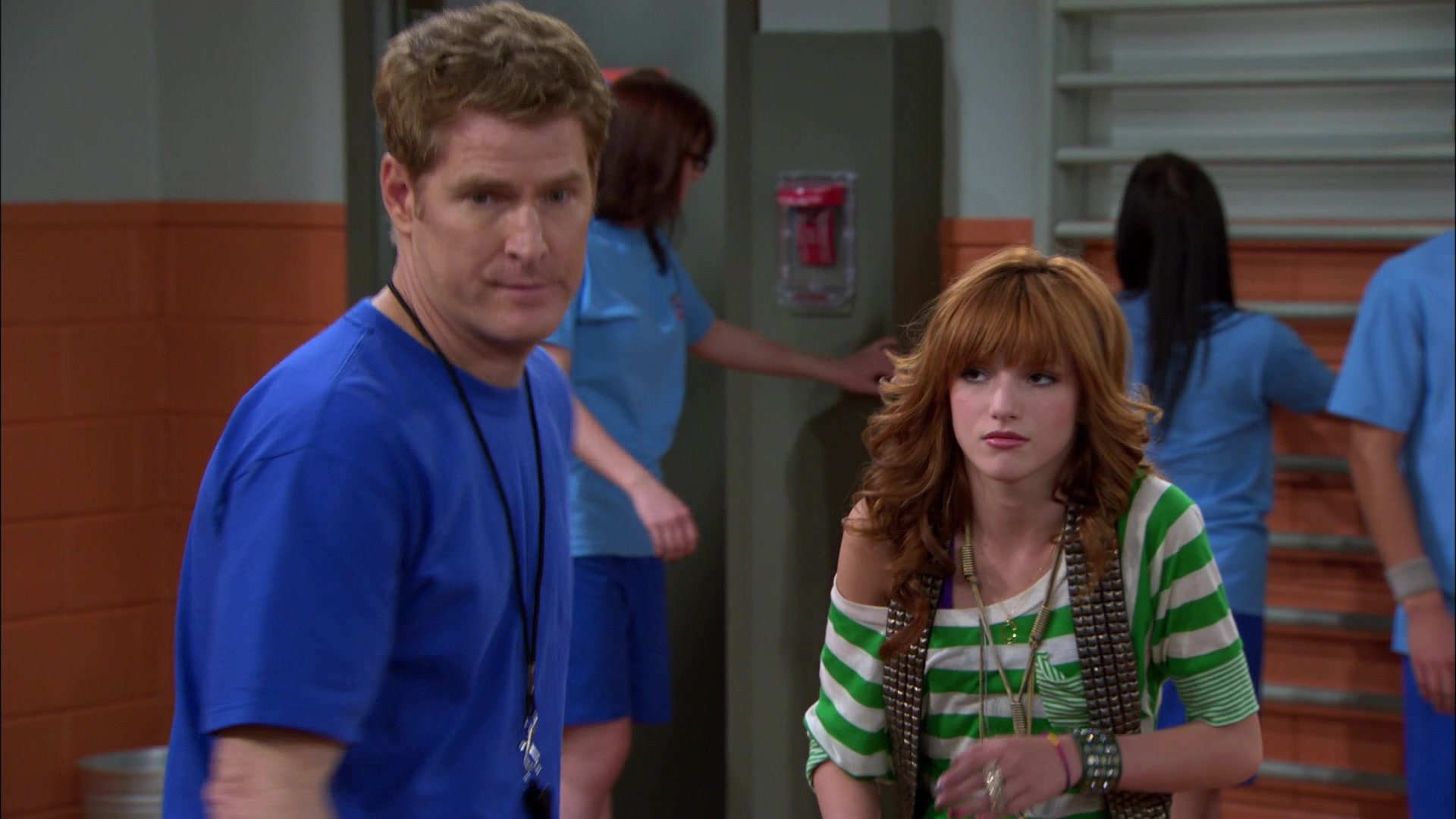 Shake_It_Up_S01E16_1080p_BTD_000546.jpg Shake_It_Up_S01E16_1080p_BTD_000546.jpg