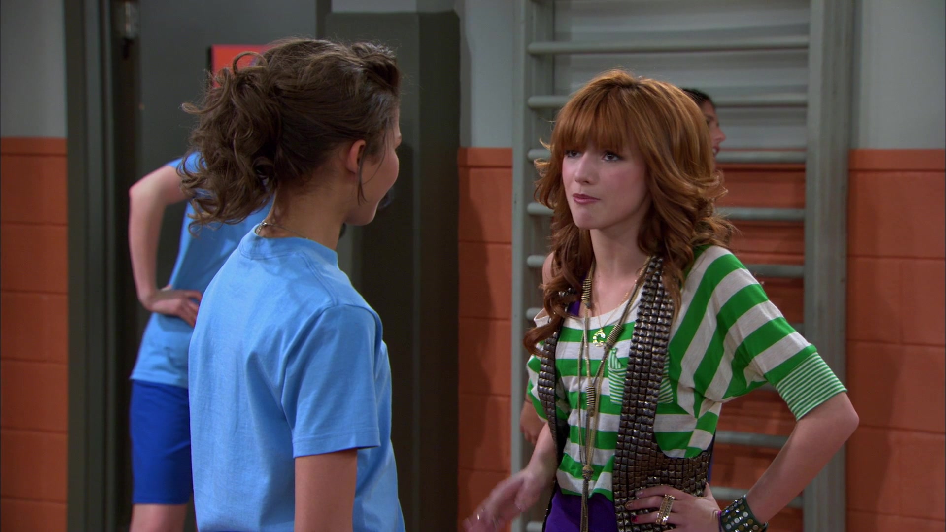 Shake_It_Up_S01E16_1080p_BTD_000579.jpg Shake_It_Up_S01E16_1080p_BTD_000579.jpg