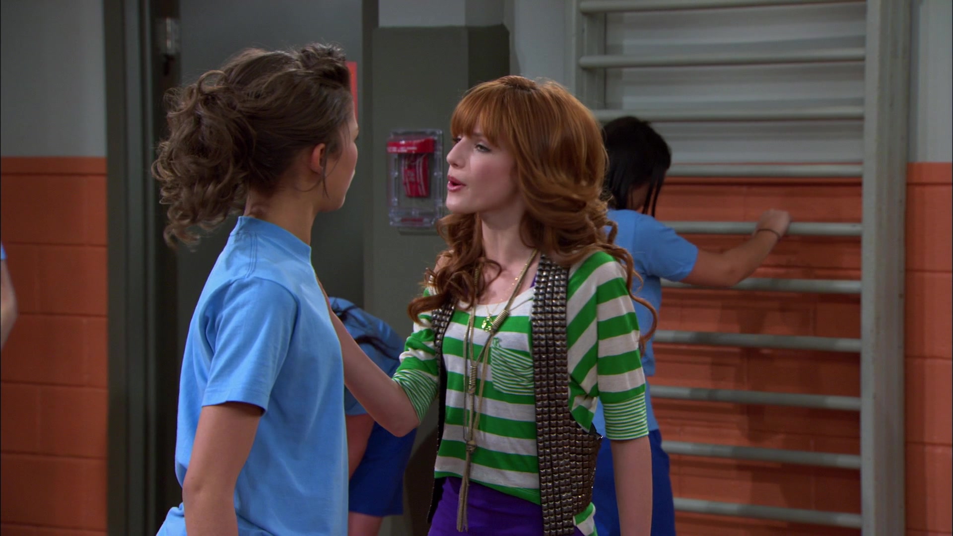 Shake_It_Up_S01E16_1080p_BTD_000634.jpg Shake_It_Up_S01E16_1080p_BTD_000634.jpg