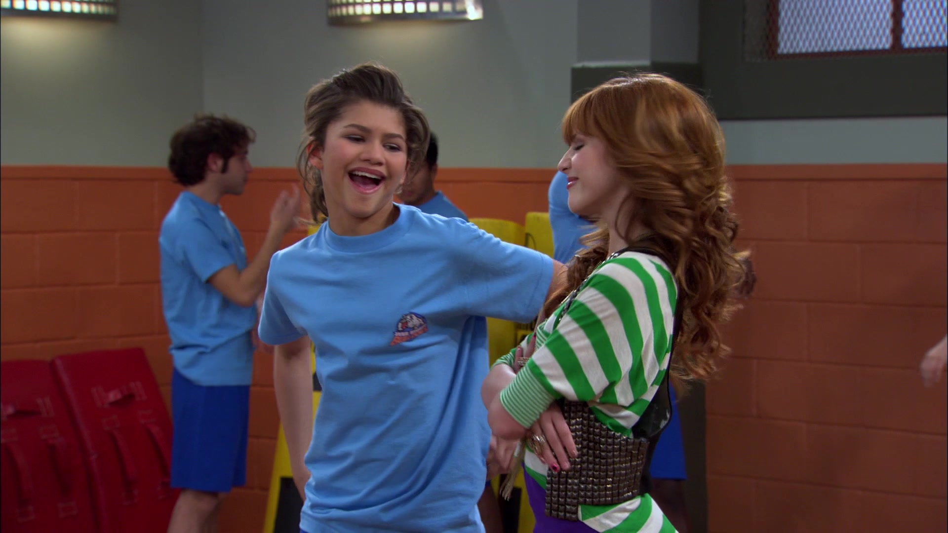 Shake_It_Up_S01E16_1080p_BTD_000642.jpg