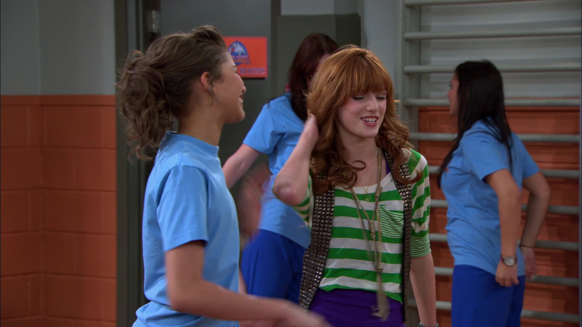 Shake_It_Up_S01E16_1080p_BTD_000669.jpg Shake_It_Up_S01E16_1080p_BTD_000669.jpg