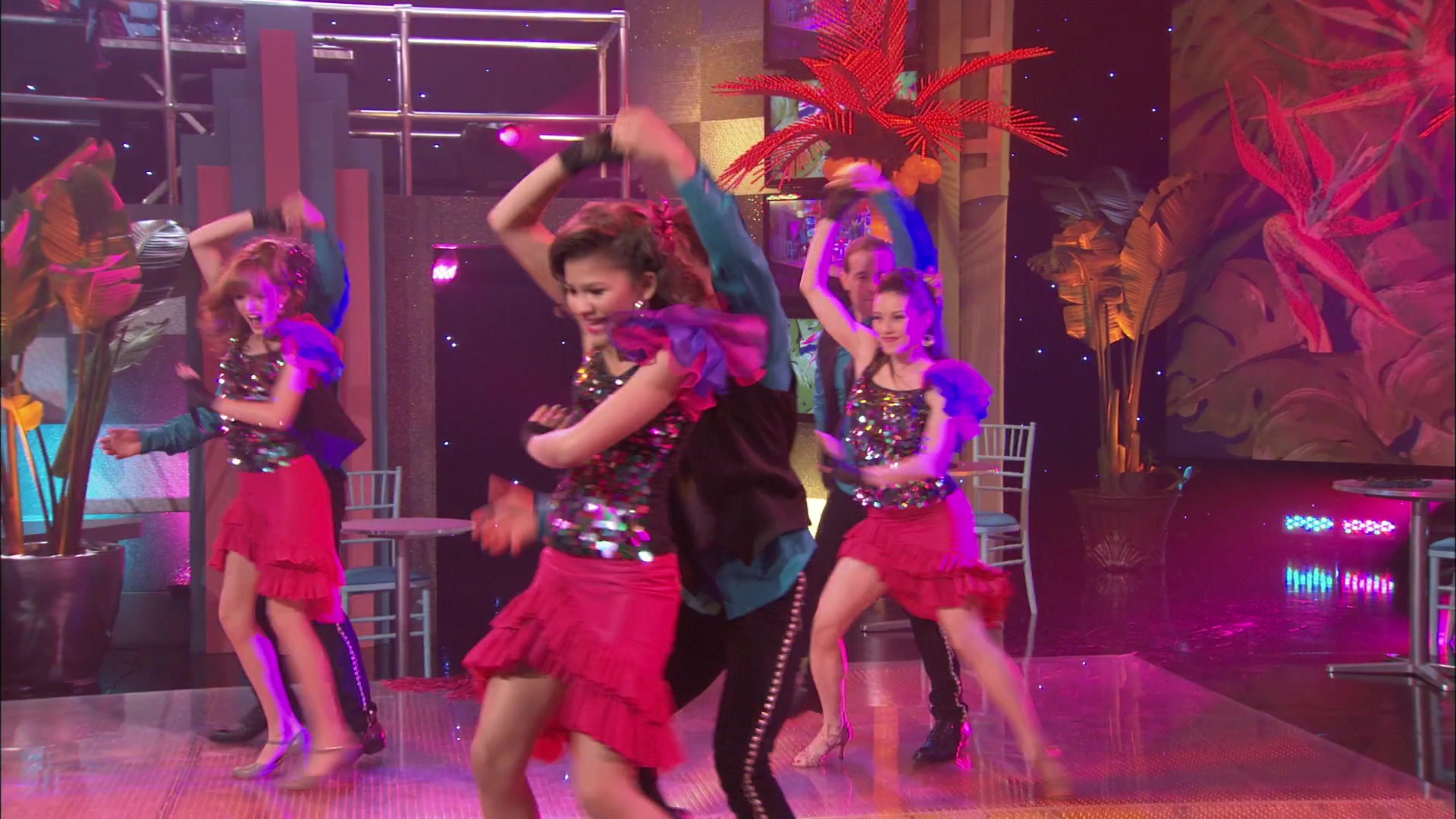 Shake_It_Up_S01E16_1080p_BTD_001000.jpg
