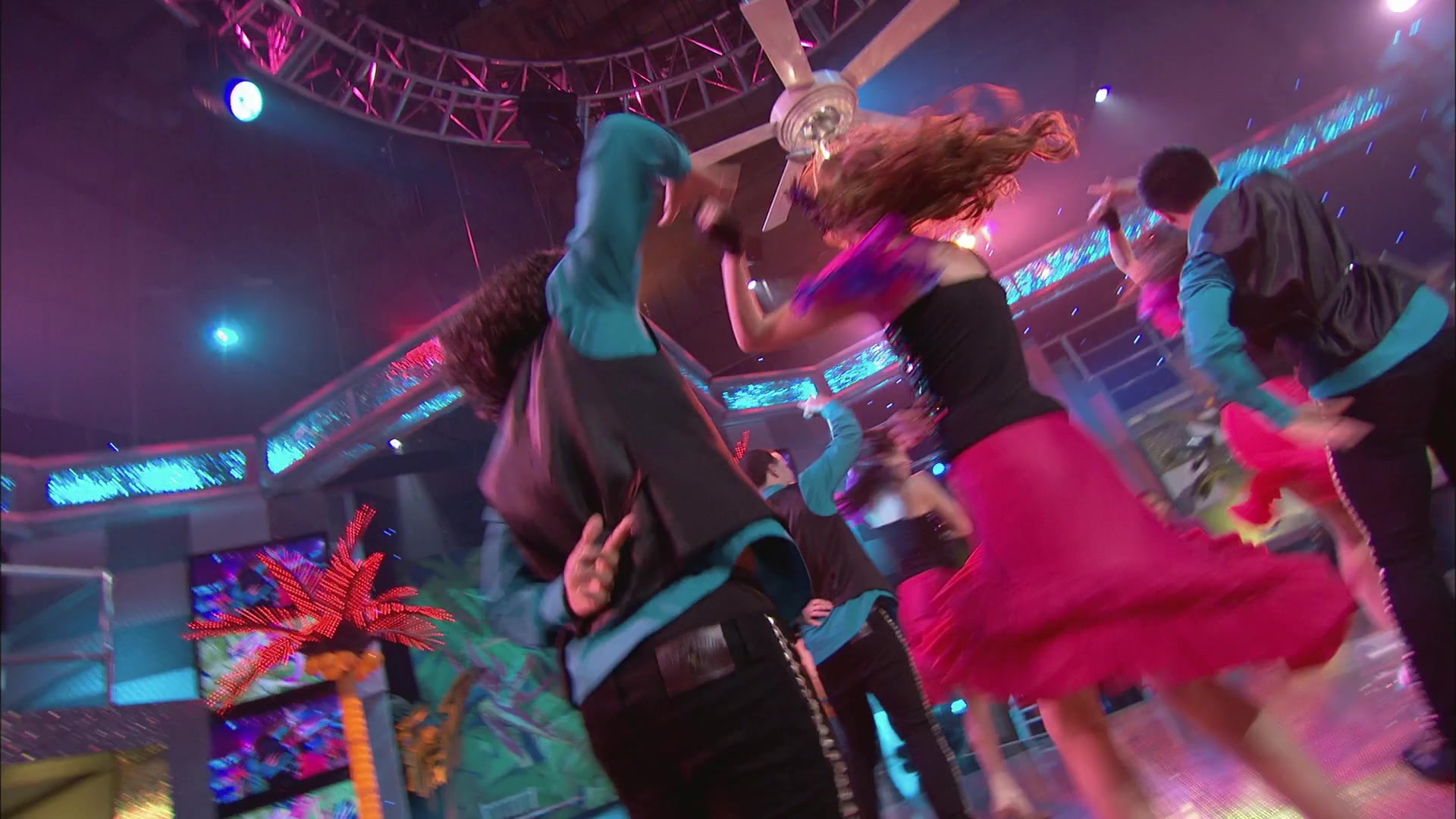 Shake_It_Up_S01E16_1080p_BTD_001032.jpg Shake_It_Up_S01E16_1080p_BTD_001032.jpg
