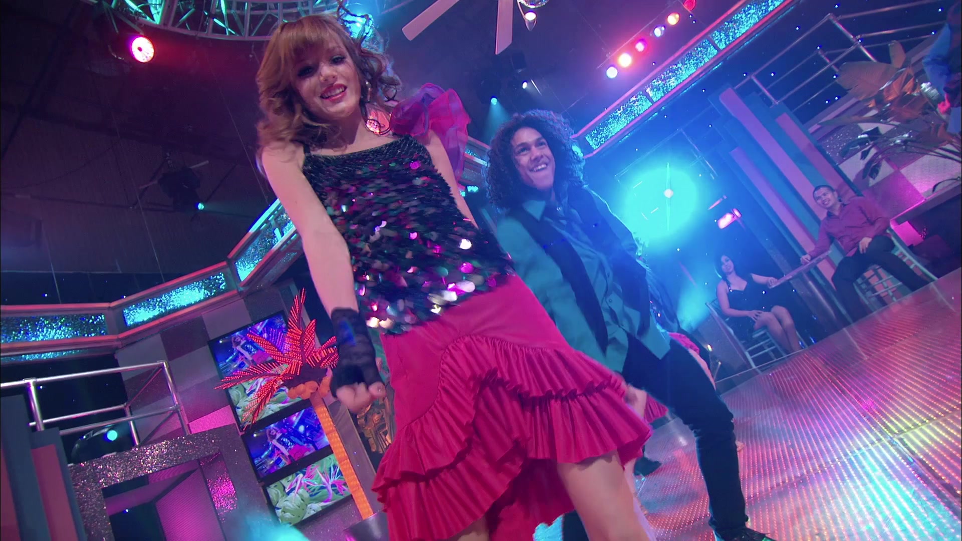 Shake_It_Up_S01E16_1080p_BTD_001049.jpg Shake_It_Up_S01E16_1080p_BTD_001049.jpg