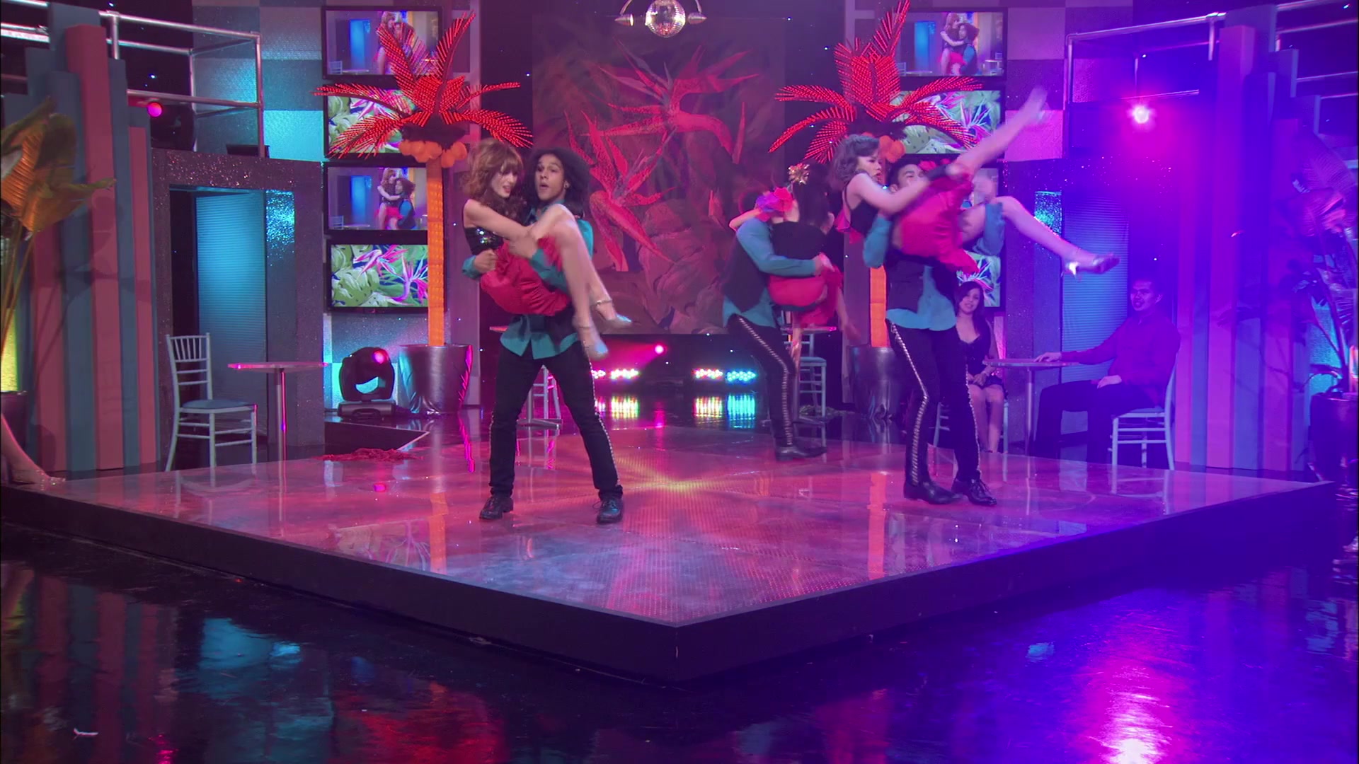 Shake_It_Up_S01E16_1080p_BTD_001065.jpg Shake_It_Up_S01E16_1080p_BTD_001065.jpg