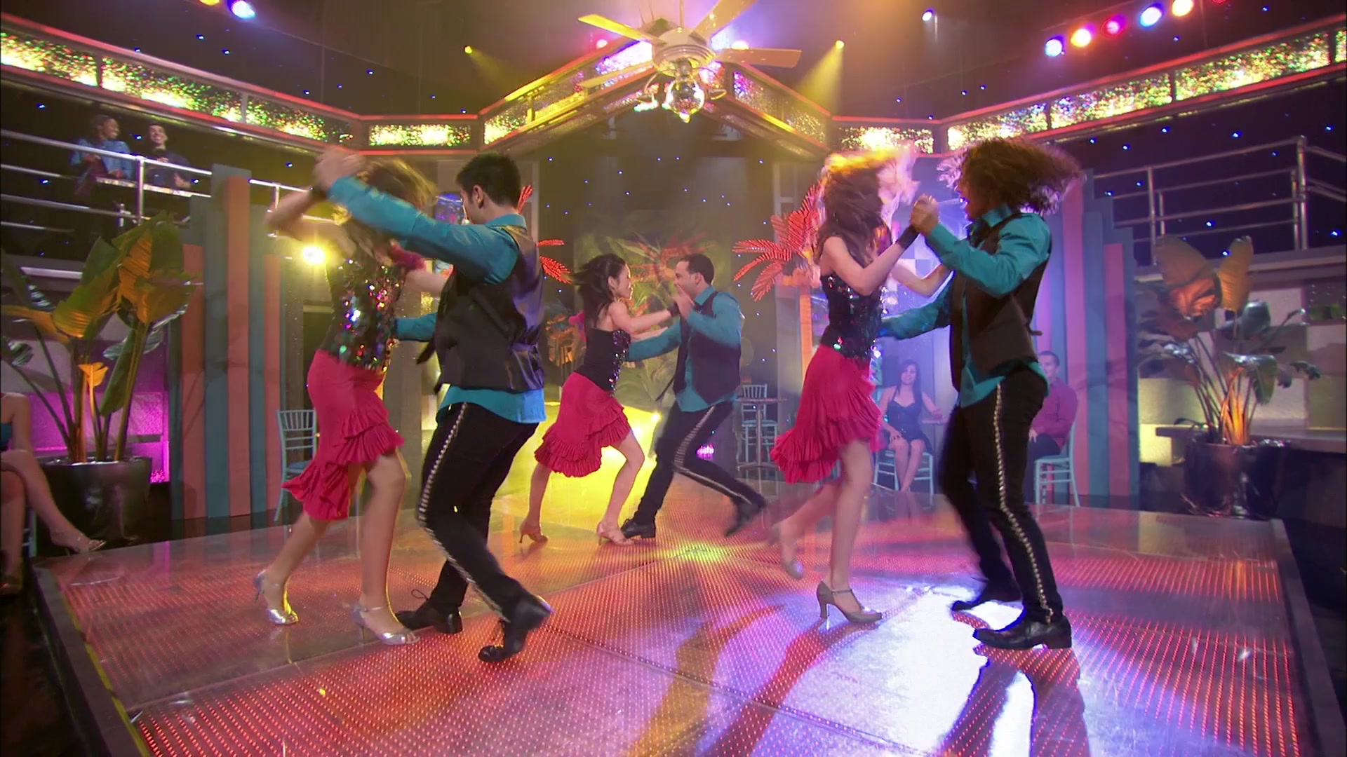Shake_It_Up_S01E16_1080p_BTD_001095.jpg Shake_It_Up_S01E16_1080p_BTD_001095.jpg
