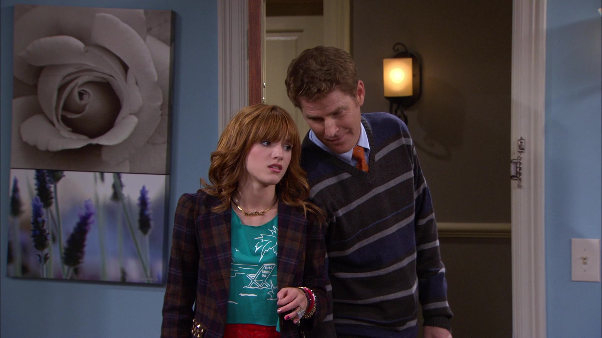 Shake_It_Up_S01E16_1080p_BTD_002052.jpg