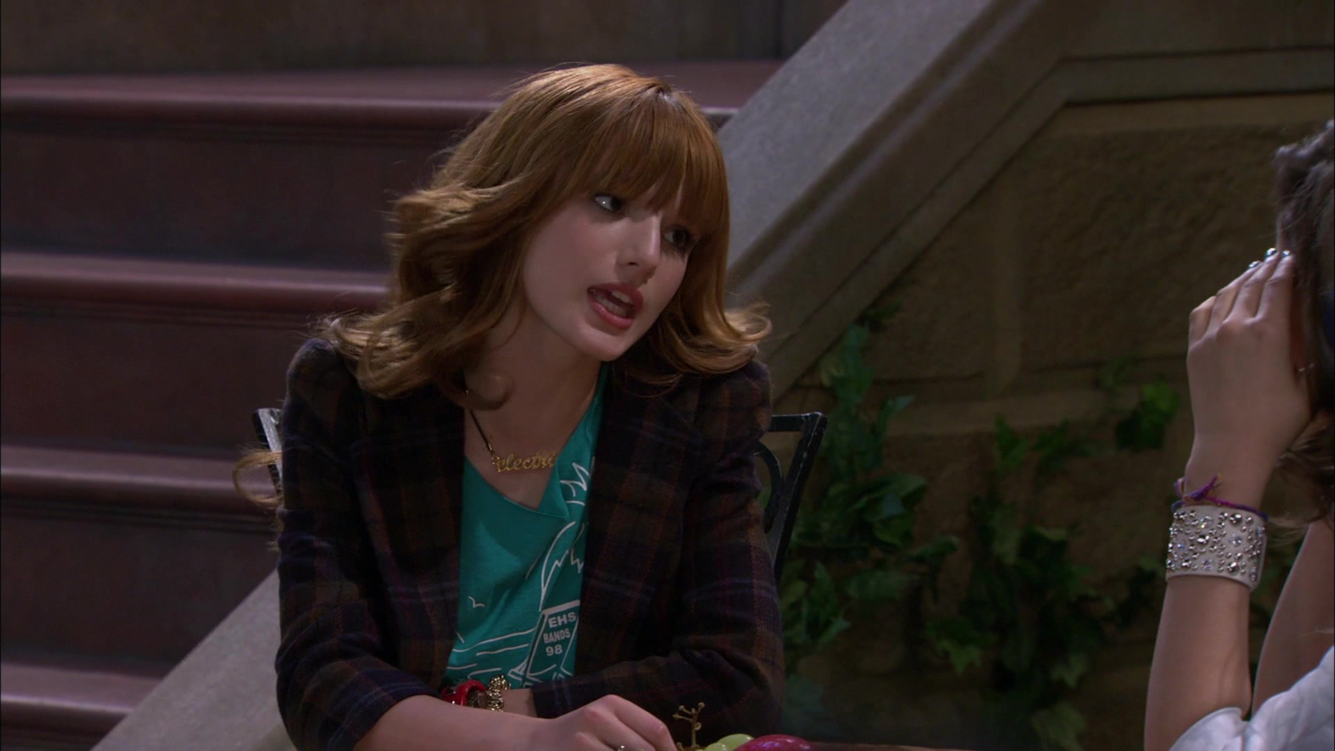 Shake_It_Up_S01E16_1080p_BTD_002110.jpg Shake_It_Up_S01E16_1080p_BTD_002110.jpg