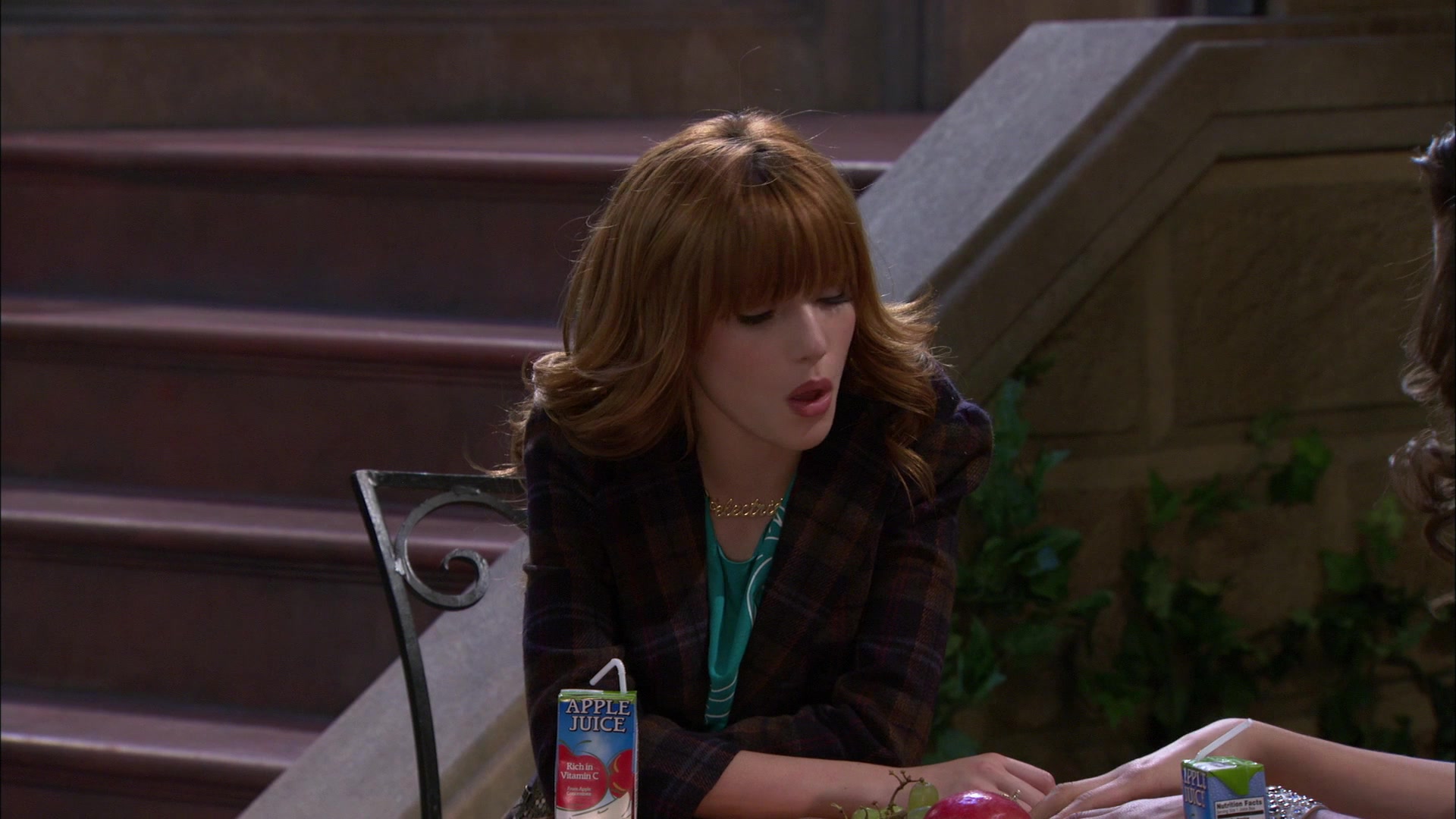 Shake_It_Up_S01E16_1080p_BTD_002142.jpg