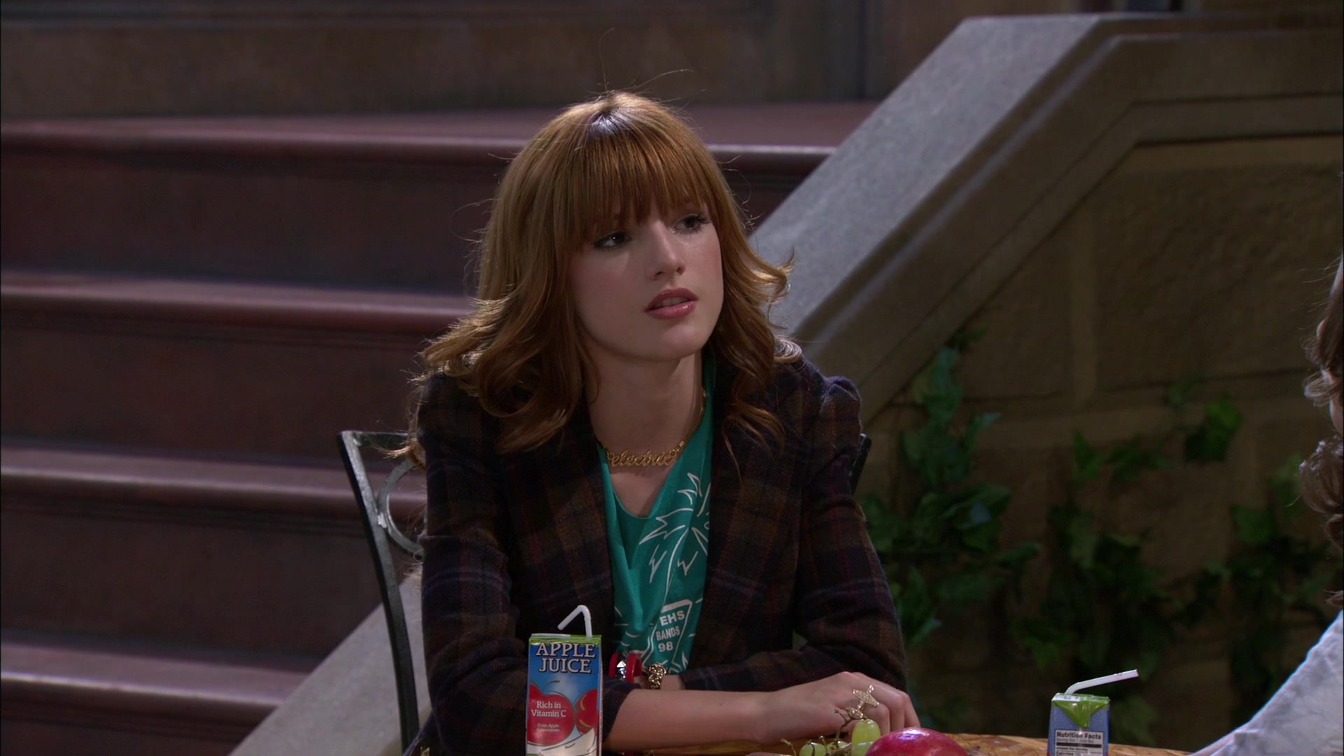 Shake_It_Up_S01E16_1080p_BTD_002162.jpg Shake_It_Up_S01E16_1080p_BTD_002162.jpg