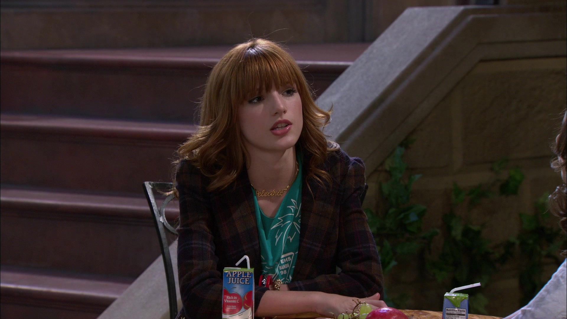 Shake_It_Up_S01E16_1080p_BTD_002165.jpg Shake_It_Up_S01E16_1080p_BTD_002165.jpg