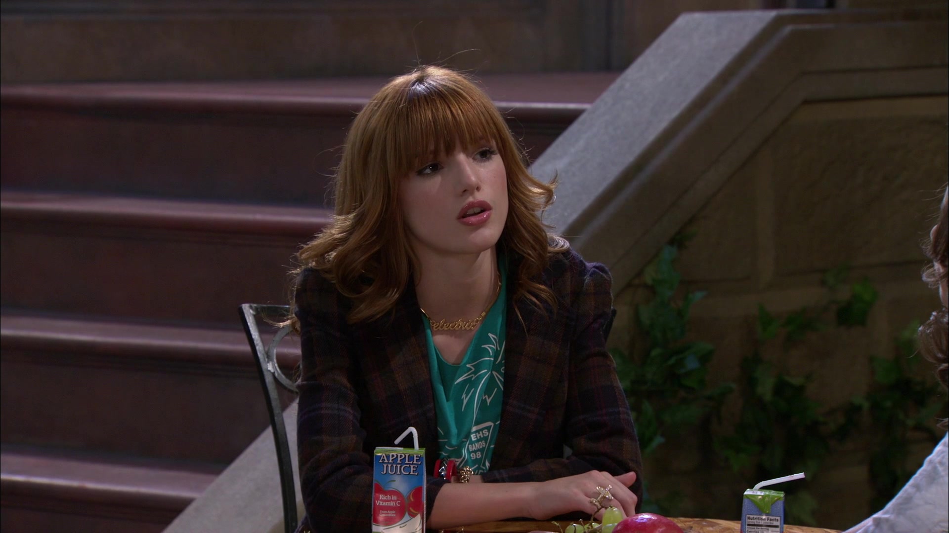 Shake_It_Up_S01E16_1080p_BTD_002167.jpg Shake_It_Up_S01E16_1080p_BTD_002167.jpg