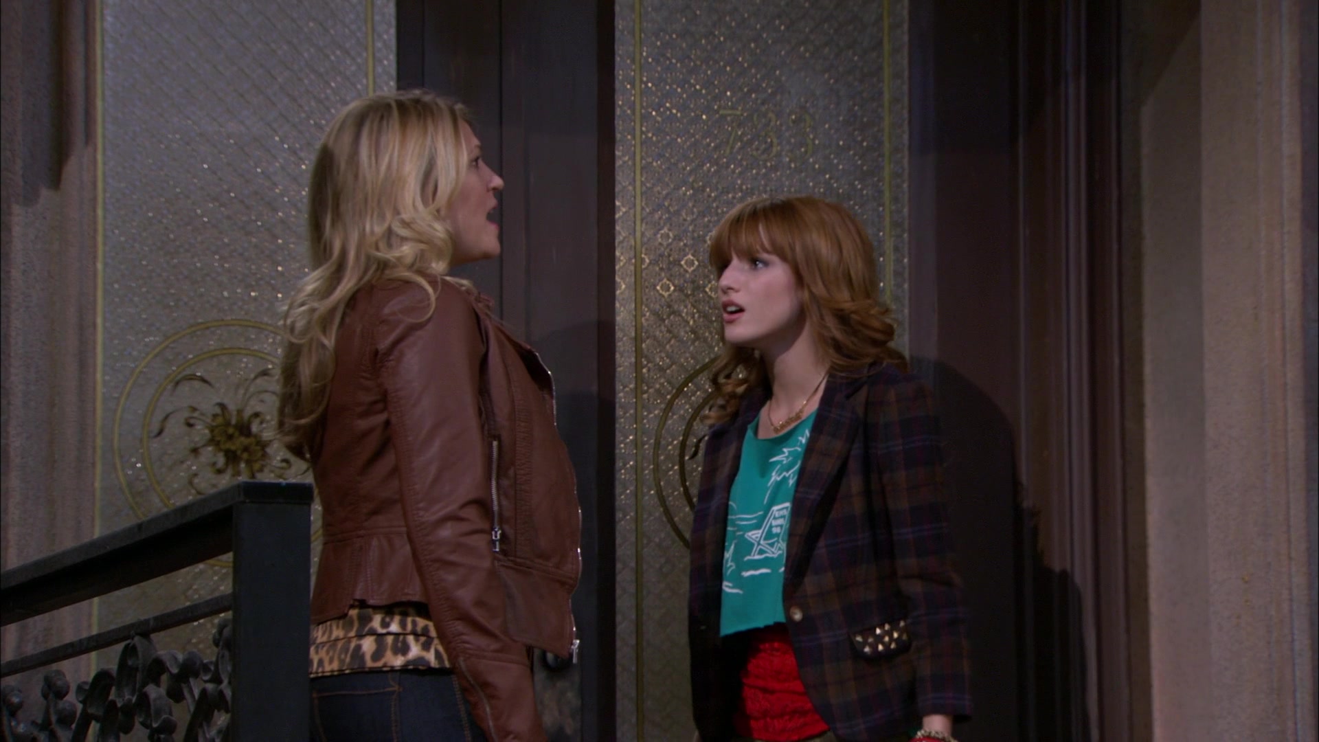 Shake_It_Up_S01E16_1080p_BTD_002222.jpg Shake_It_Up_S01E16_1080p_BTD_002222.jpg