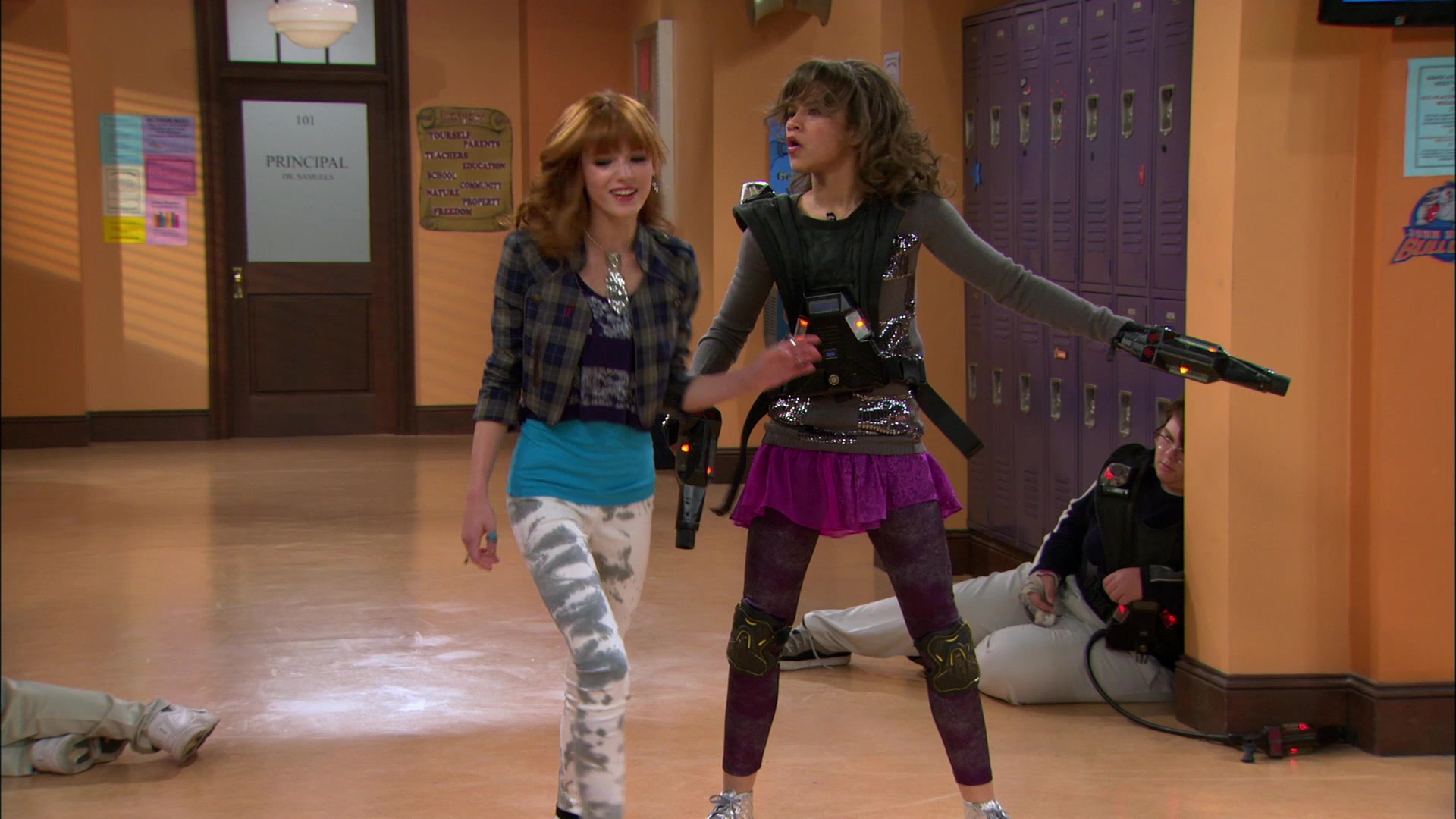 Shake_It_Up_S01E16_1080p_BTD_002361.jpg Shake_It_Up_S01E16_1080p_BTD_002361.jpg