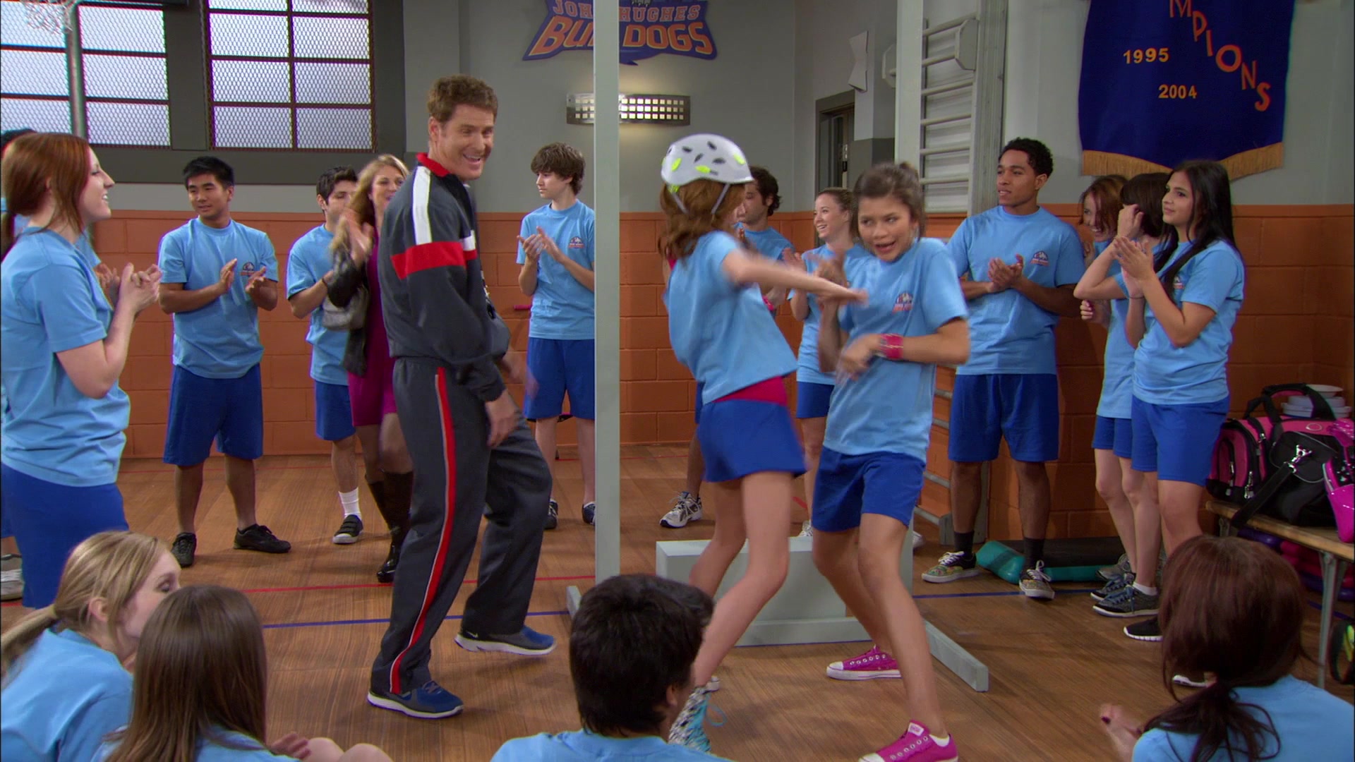 Shake_It_Up_S01E16_1080p_BTD_002786.jpg
