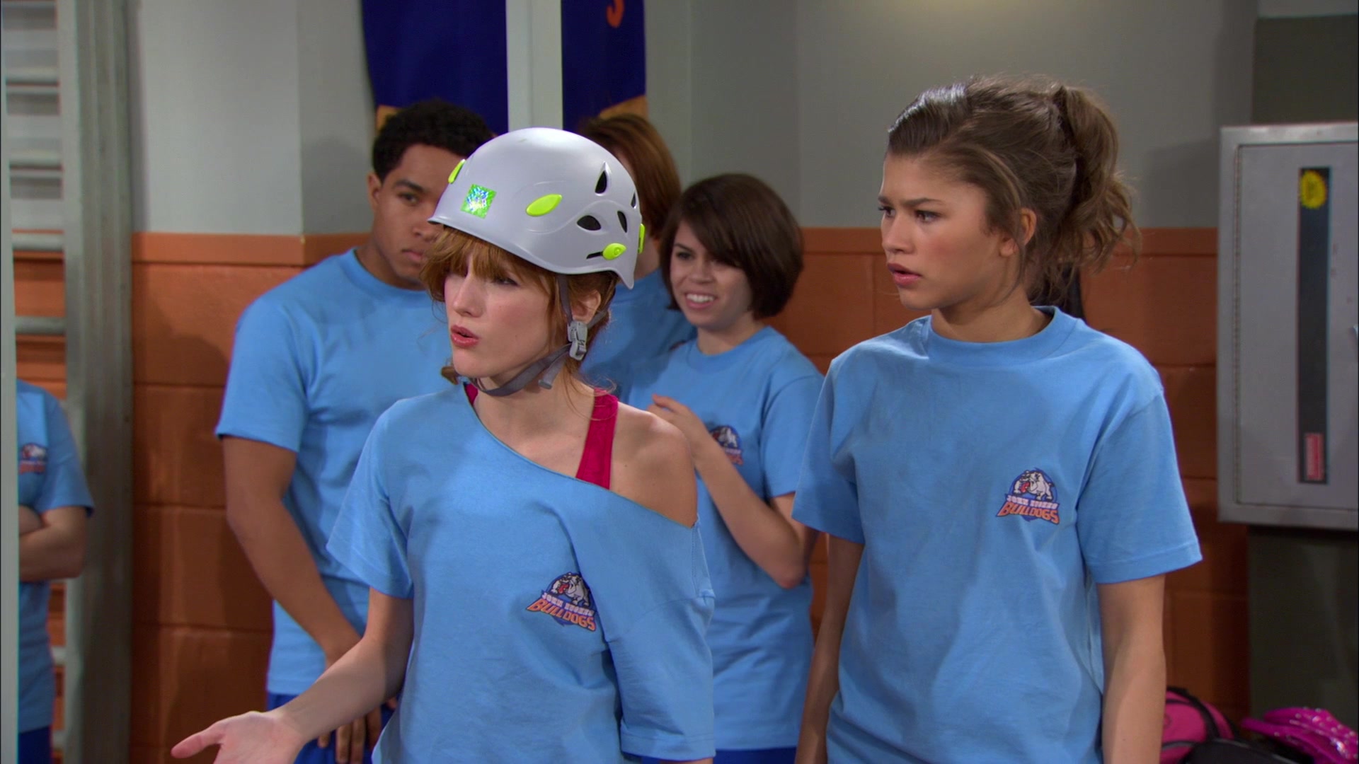 Shake_It_Up_S01E16_1080p_BTD_002808.jpg Shake_It_Up_S01E16_1080p_BTD_002808.jpg