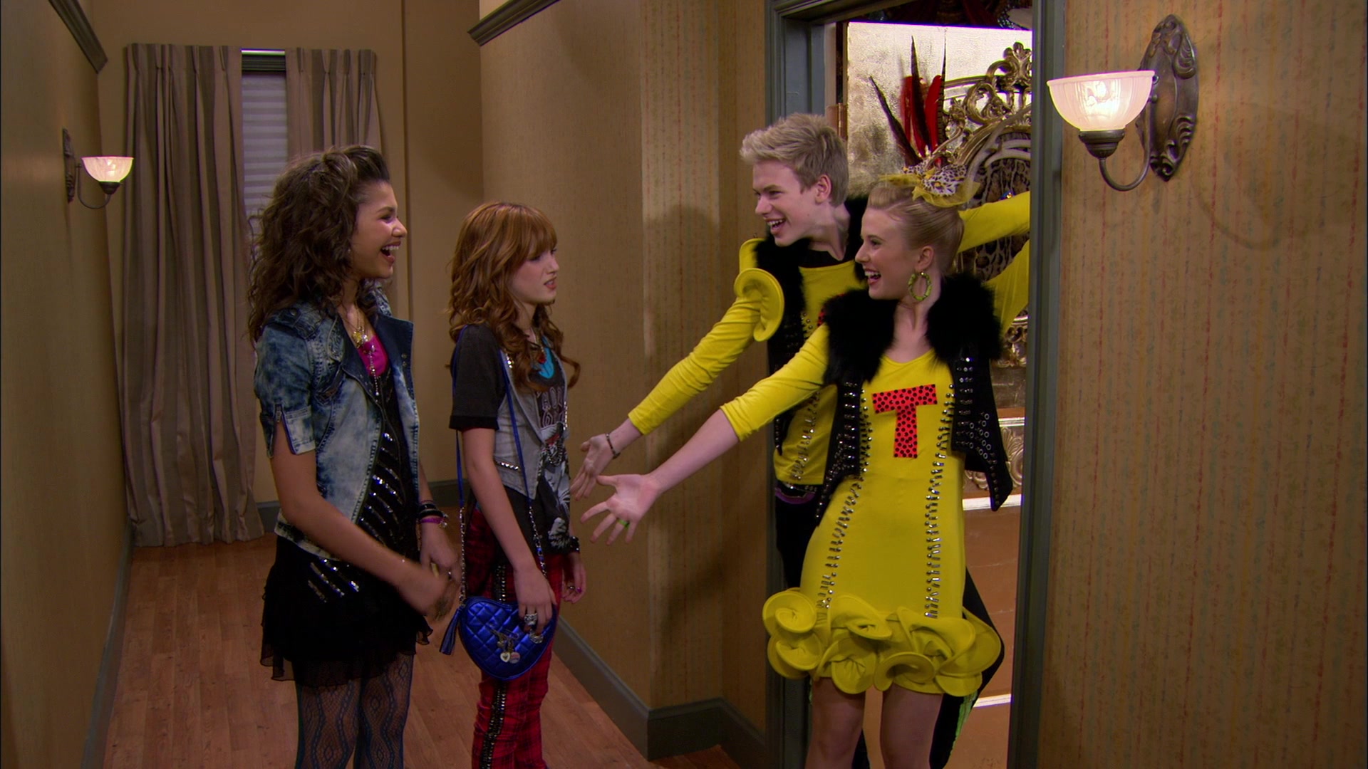 Shake_It_Up_S01E17_1080p_BTD_001182.jpg