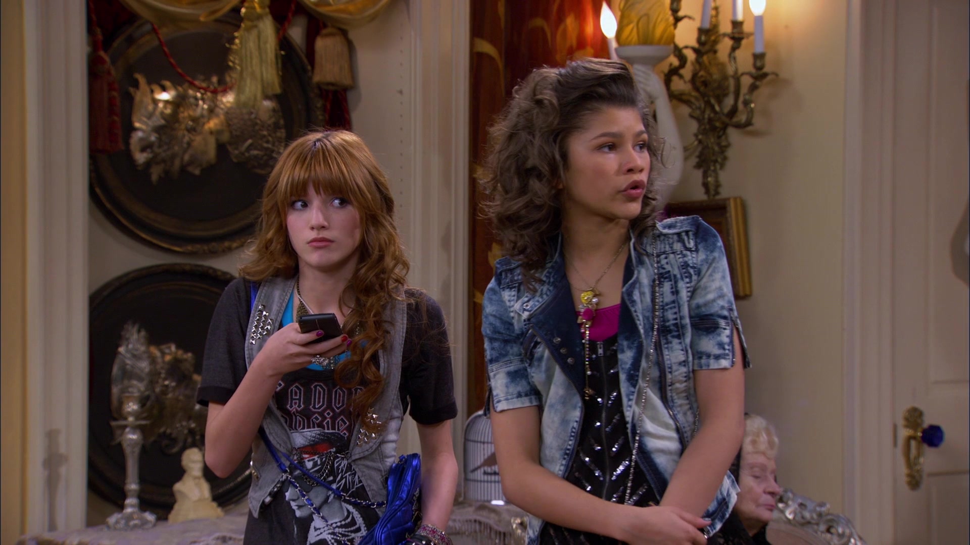 Shake_It_Up_S01E17_1080p_BTD_001814.jpg