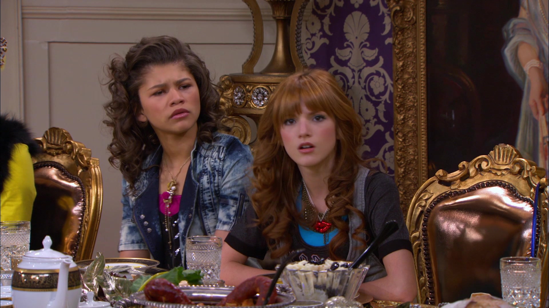 Shake_It_Up_S01E17_1080p_BTD_002414.jpg