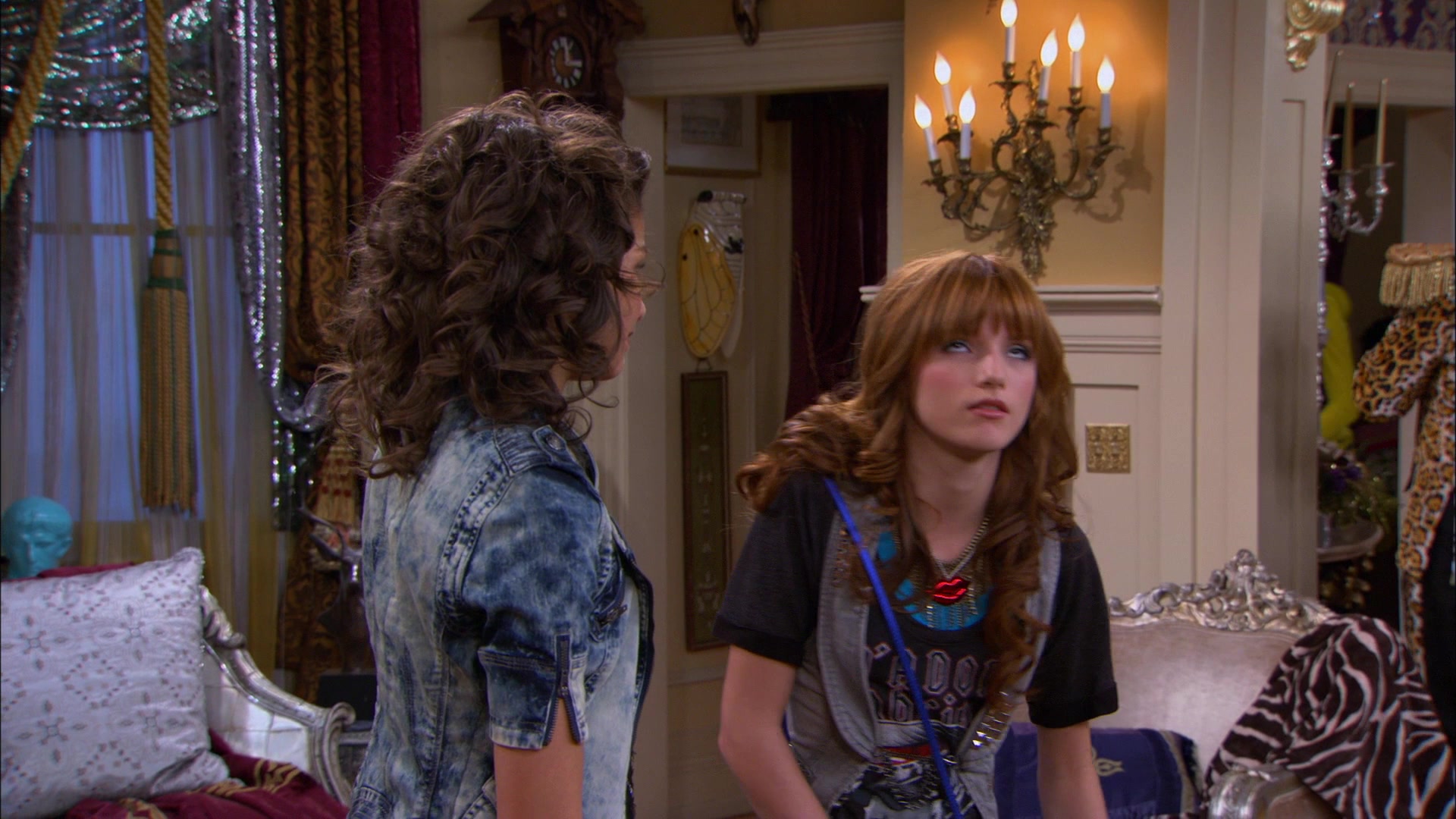 Shake_It_Up_S01E17_1080p_BTD_002735.jpg Shake_It_Up_S01E17_1080p_BTD_002735.jpg