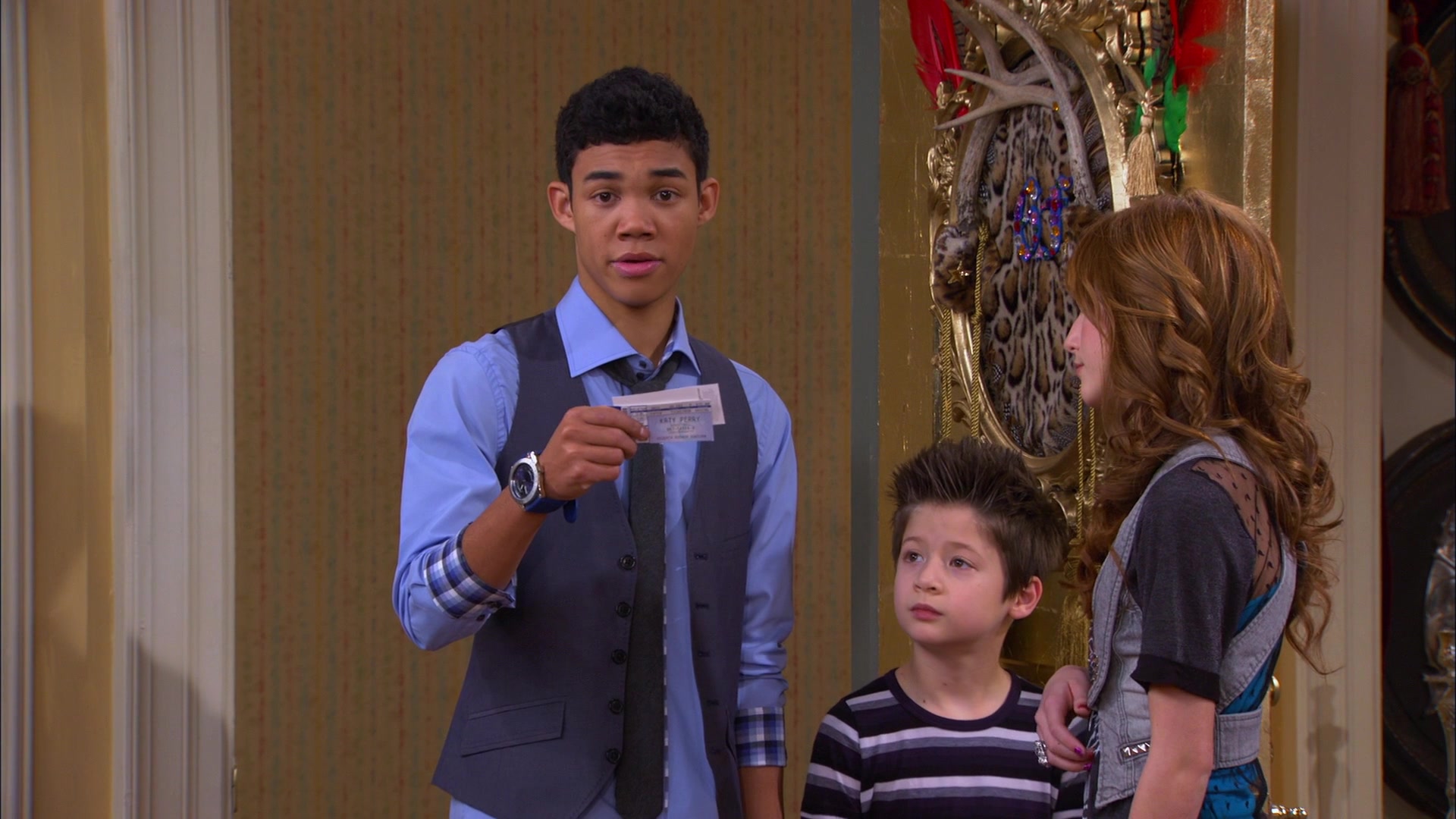 Shake_It_Up_S01E17_1080p_BTD_002748.jpg Shake_It_Up_S01E17_1080p_BTD_002748.jpg
