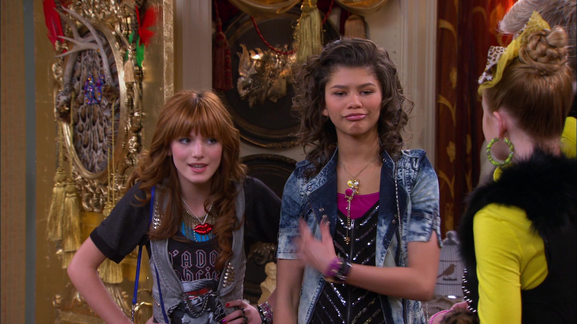 Shake_It_Up_S01E17_1080p_BTD_002850.jpg Shake_It_Up_S01E17_1080p_BTD_002850.jpg