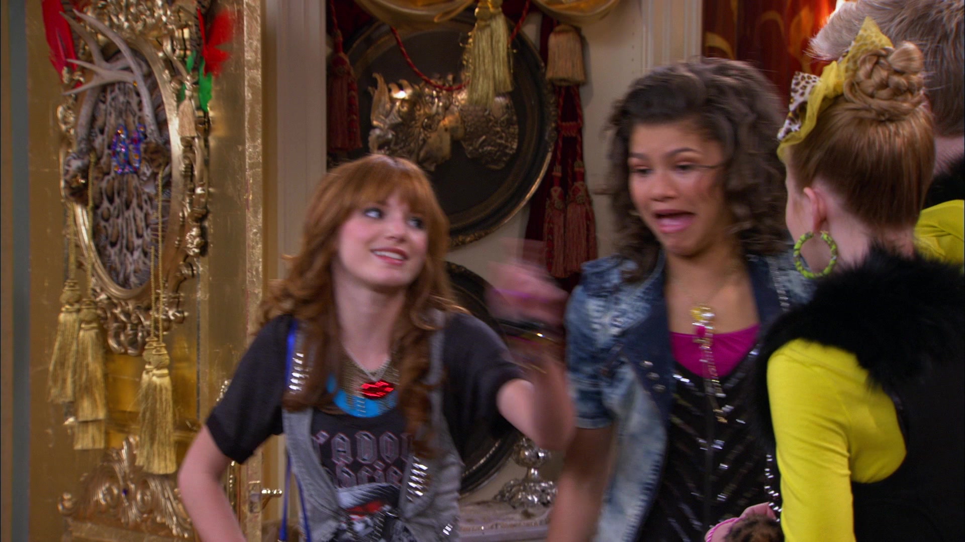 Shake_It_Up_S01E17_1080p_BTD_002856.jpg Shake_It_Up_S01E17_1080p_BTD_002856.jpg
