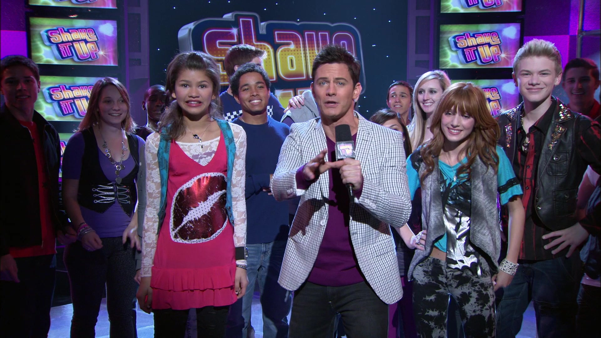Shake_It_Up_S01E18_1080p_BTD_000136.jpg Shake_It_Up_S01E18_1080p_BTD_000136.jpg