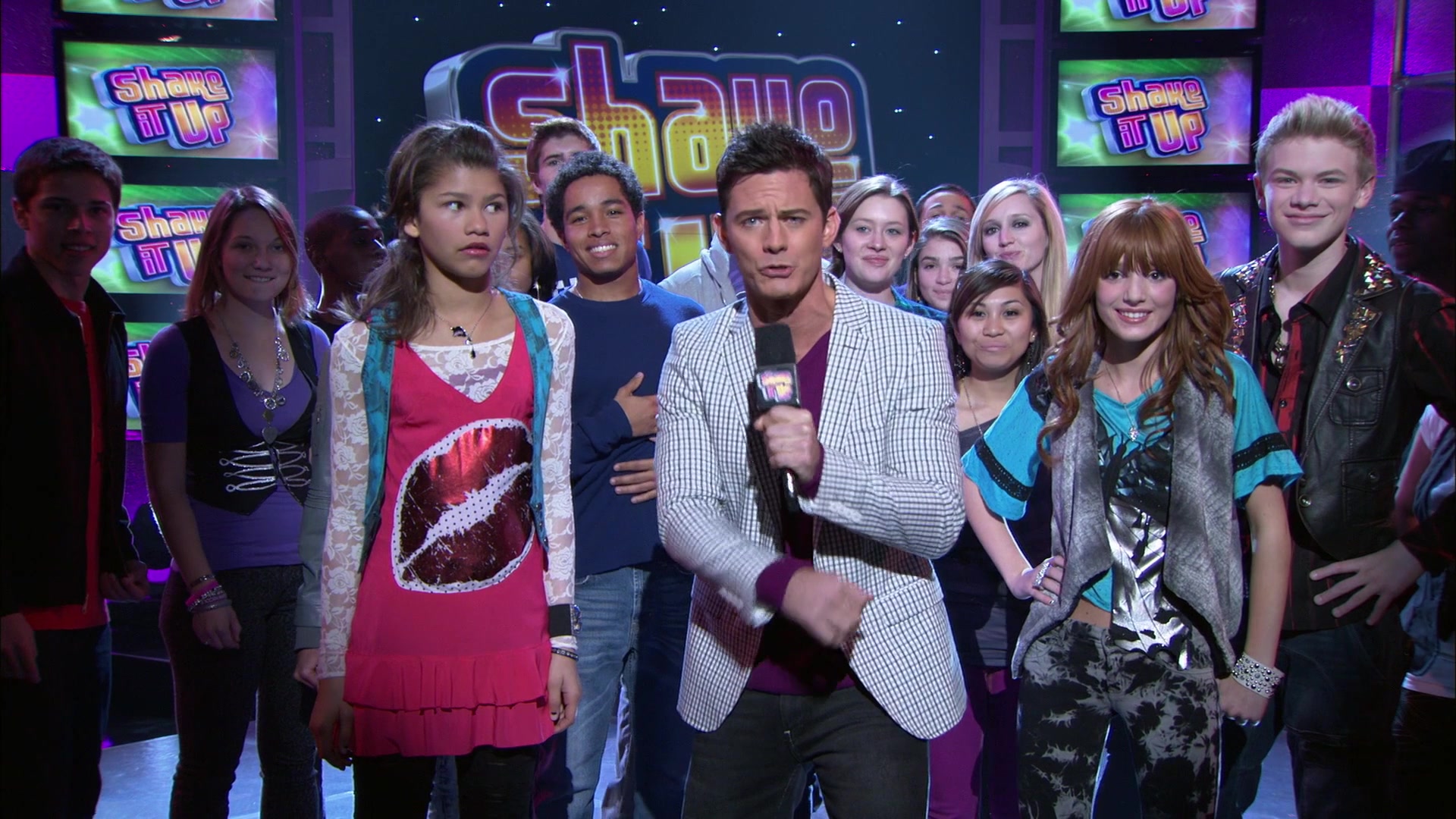 Shake_It_Up_S01E18_1080p_BTD_000139.jpg Shake_It_Up_S01E18_1080p_BTD_000139.jpg