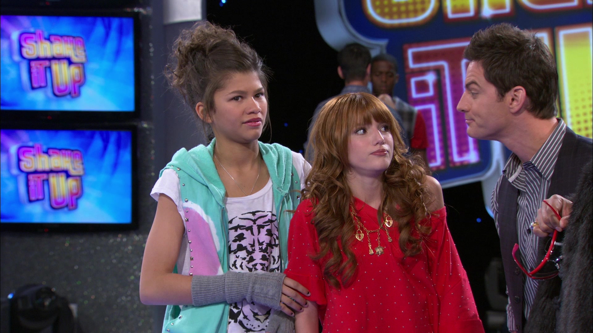 Shake_It_Up_S01E18_1080p_BTD_000434.jpg Shake_It_Up_S01E18_1080p_BTD_000434.jpg