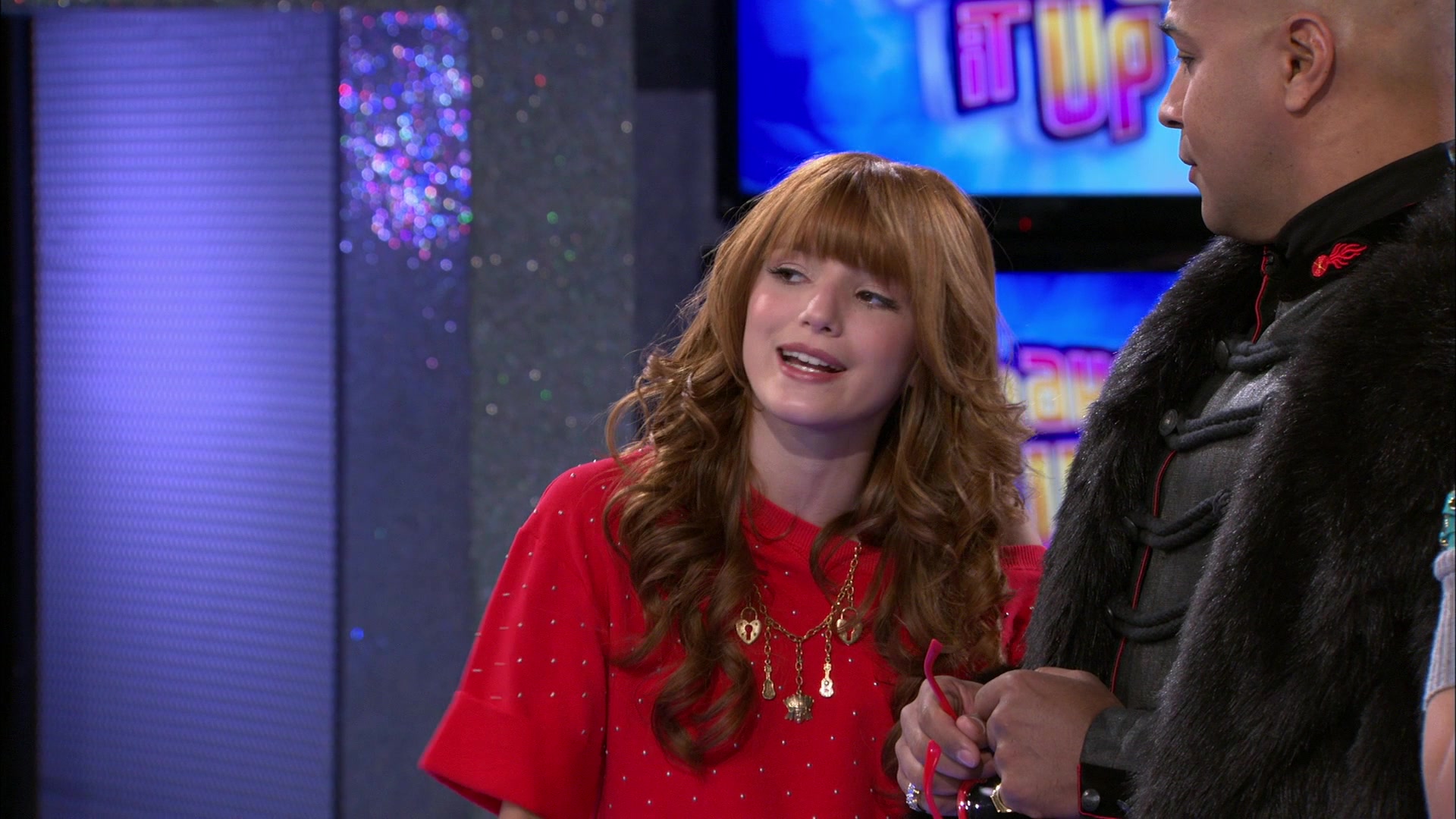 Shake_It_Up_S01E18_1080p_BTD_000582.jpg
