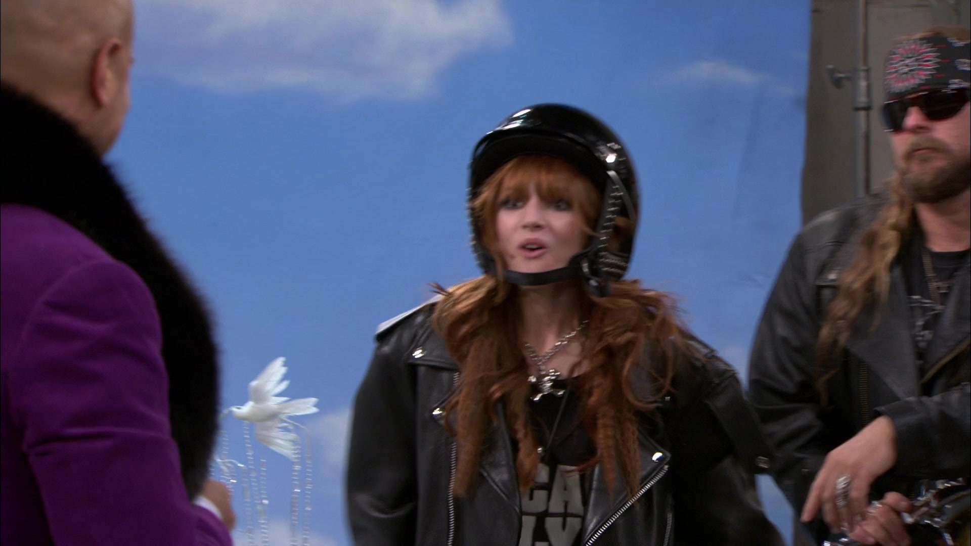 Shake_It_Up_S01E18_1080p_BTD_001609.jpg Shake_It_Up_S01E18_1080p_BTD_001609.jpg