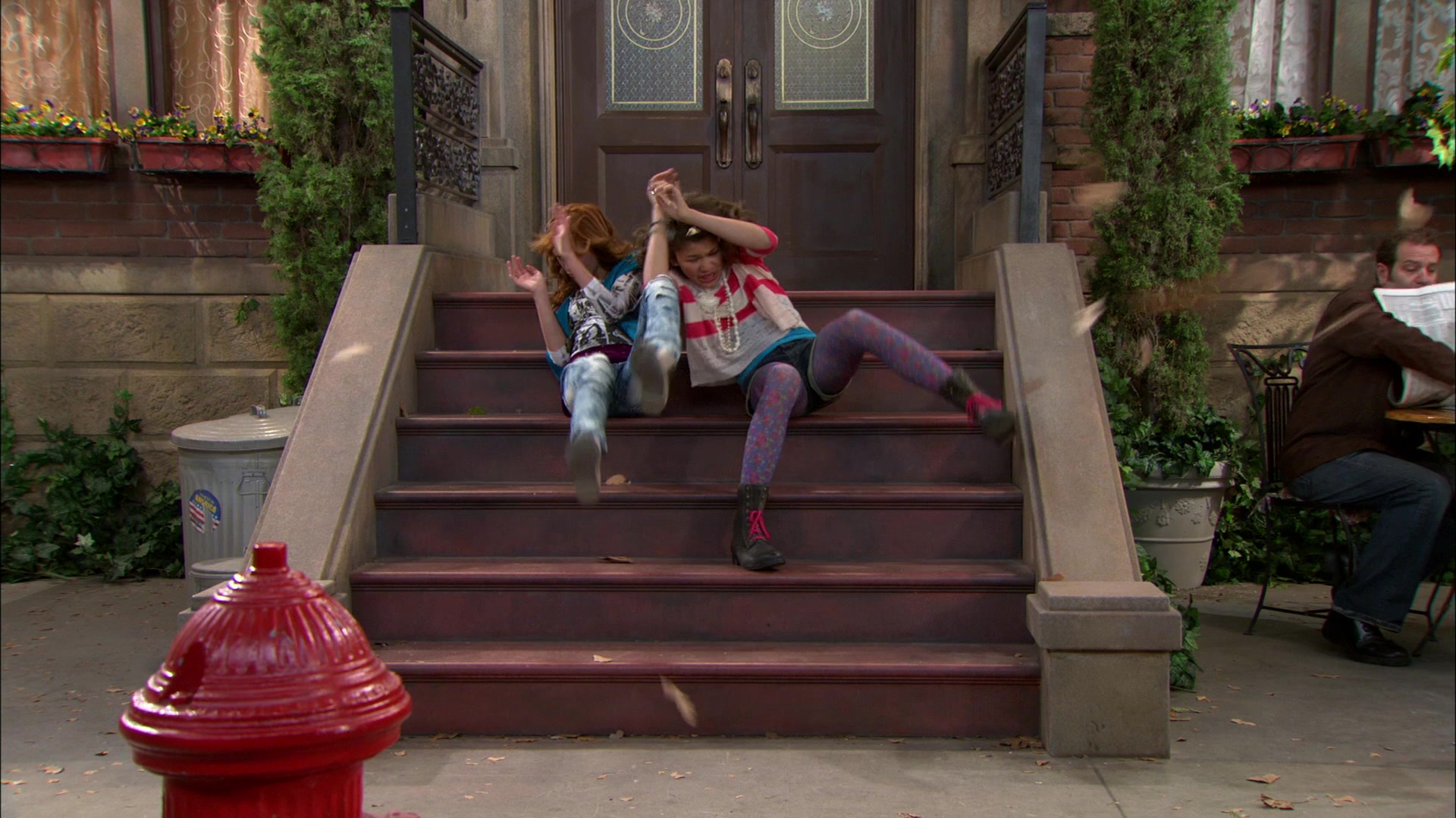 Shake_It_Up_S01E18_1080p_BTD_001700.jpg