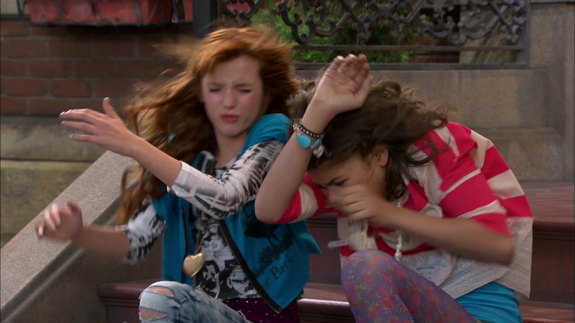 Shake_It_Up_S01E18_1080p_BTD_001712.jpg Shake_It_Up_S01E18_1080p_BTD_001712.jpg